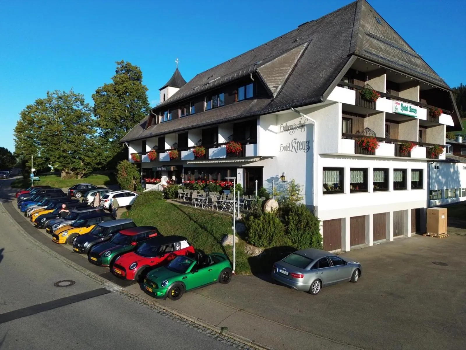 Property building in Hotel Kreuz Höhengasthof