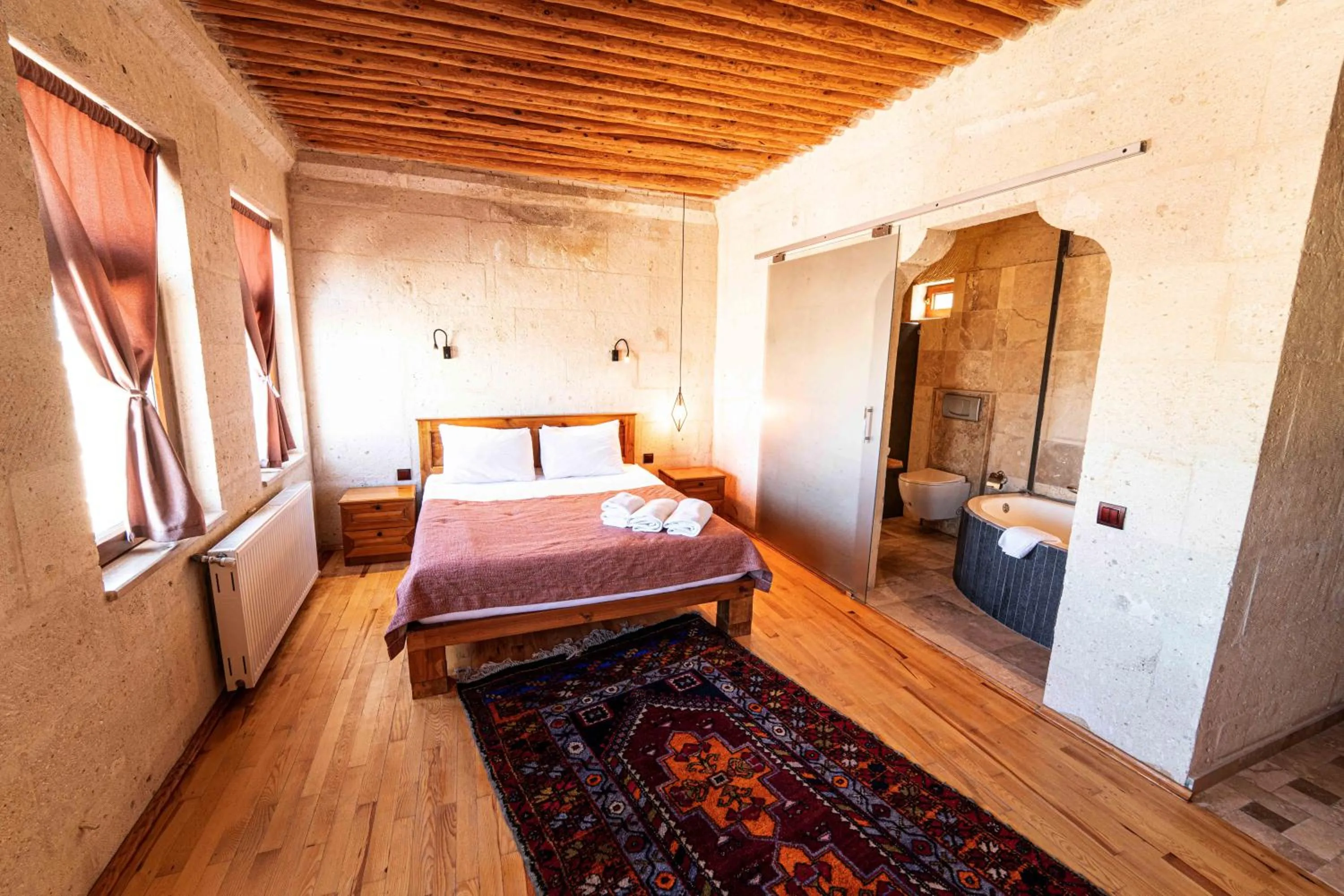 Photo of the whole room, Bed in Alice in Cappadocia
