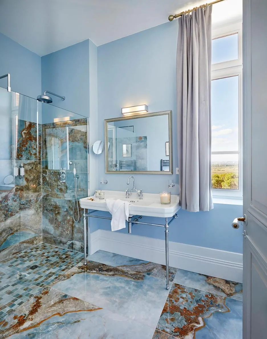 Bathroom in Château Capitoul