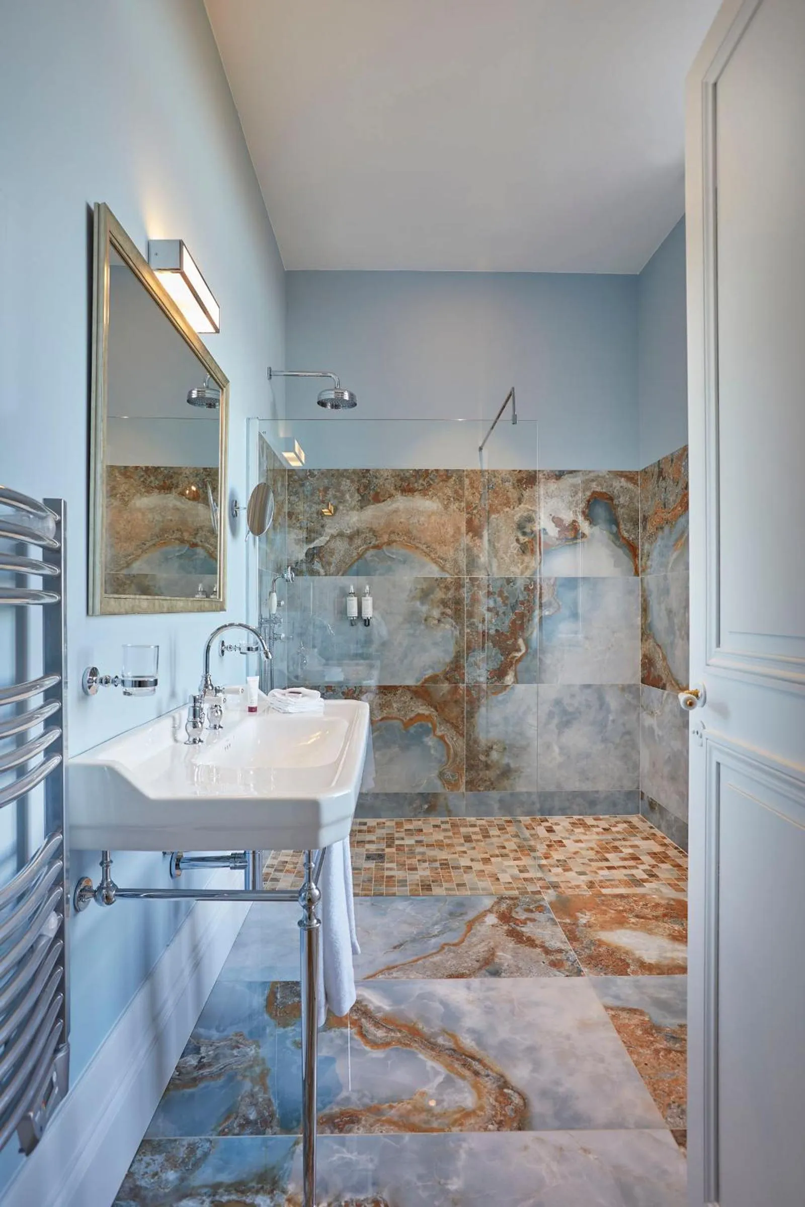 Bathroom in Château Capitoul