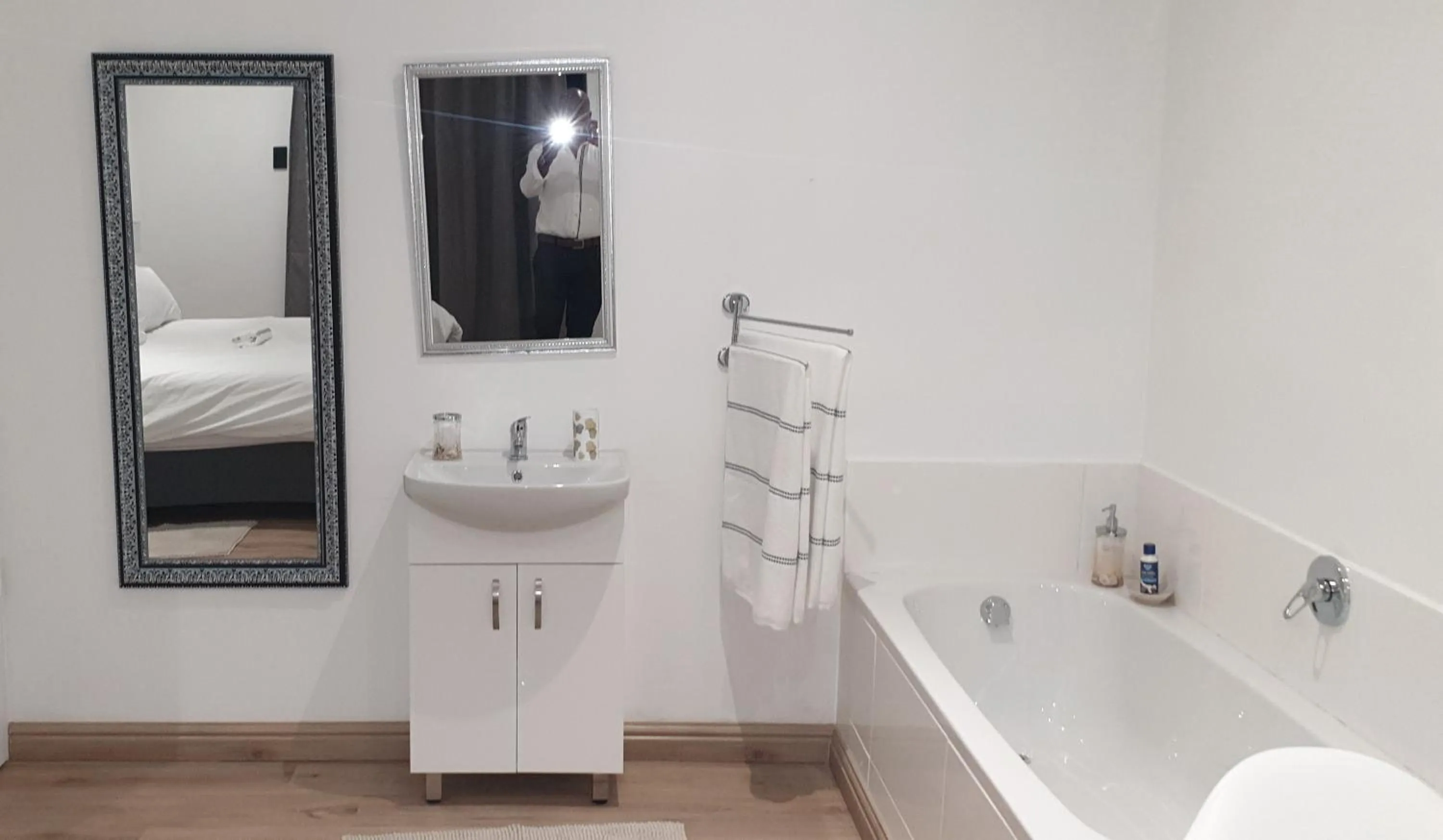 Bath in Casa Mo Boutique Guest House