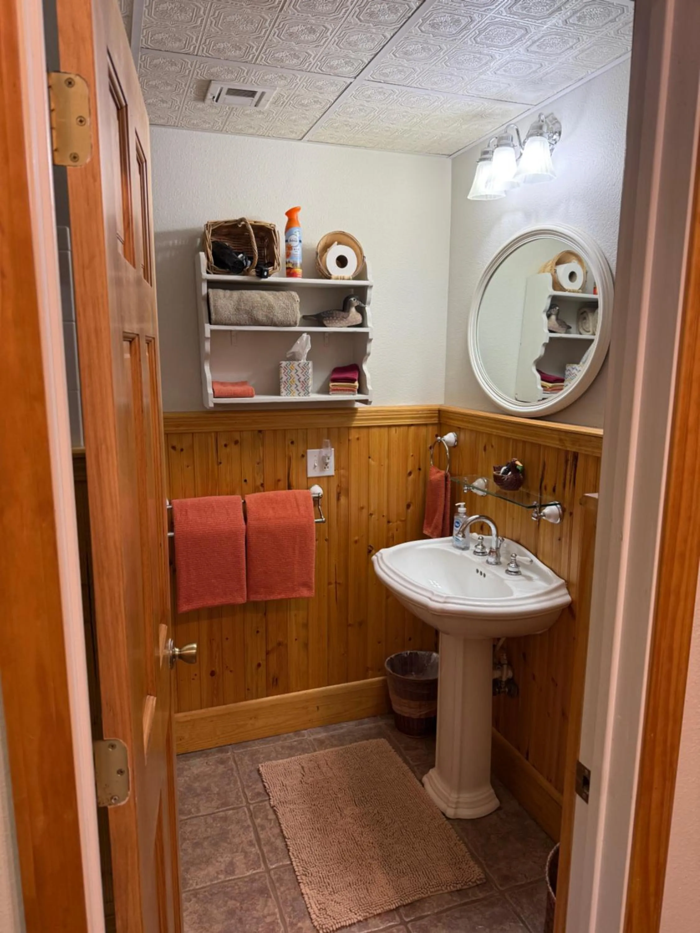 Bathroom in Eureka Sunset Cabins