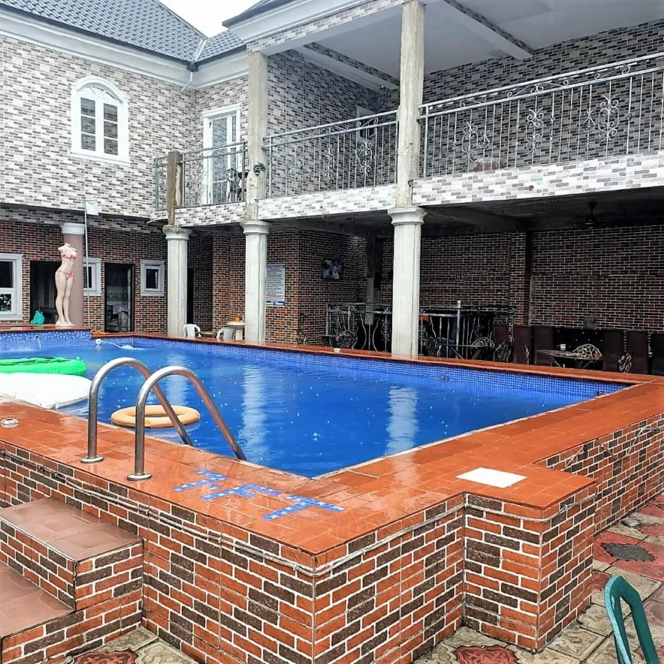 Property building in Elites Lodge