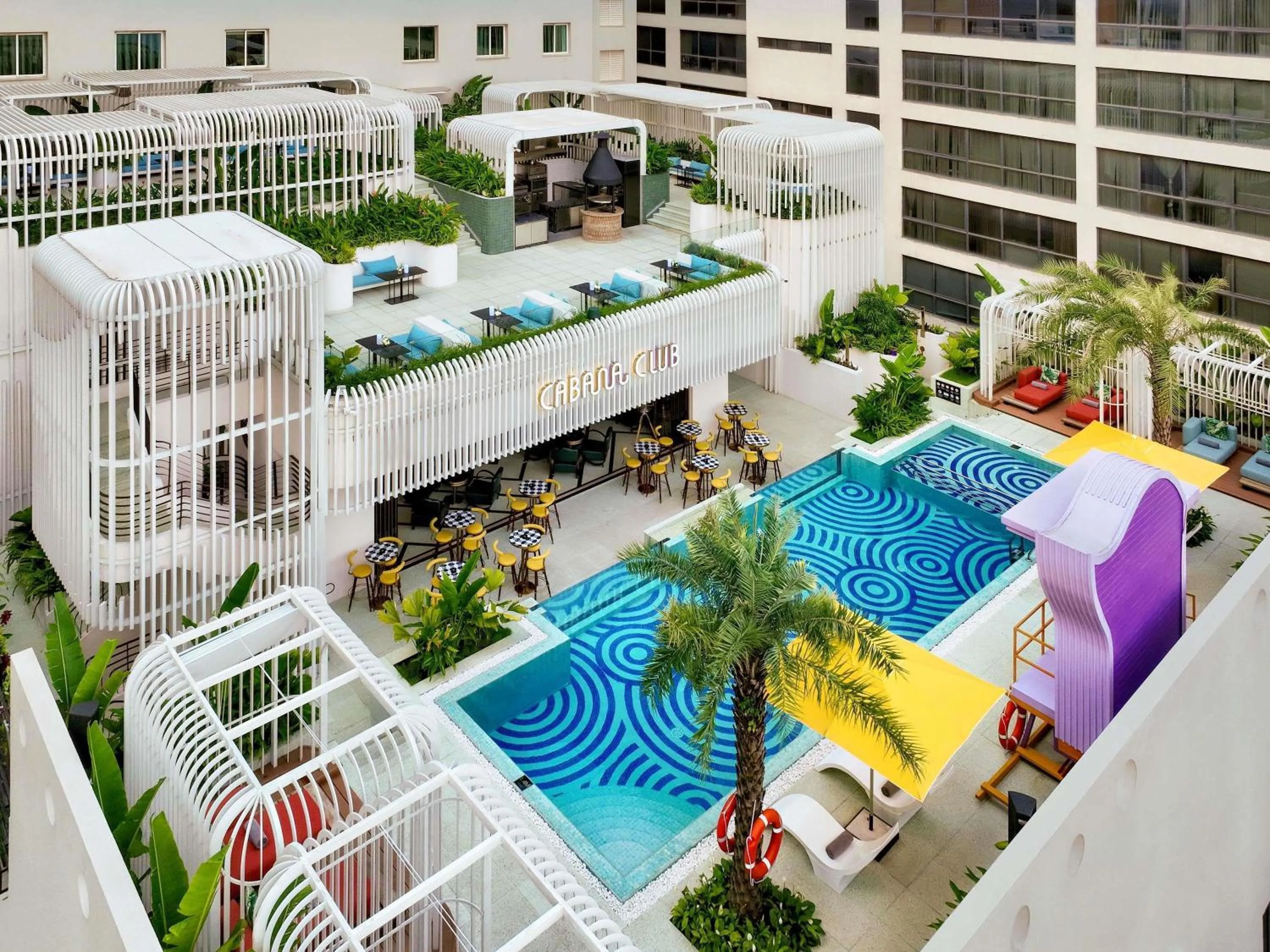 Lounge or bar in Mövenpick Hotel Hanoi Centre