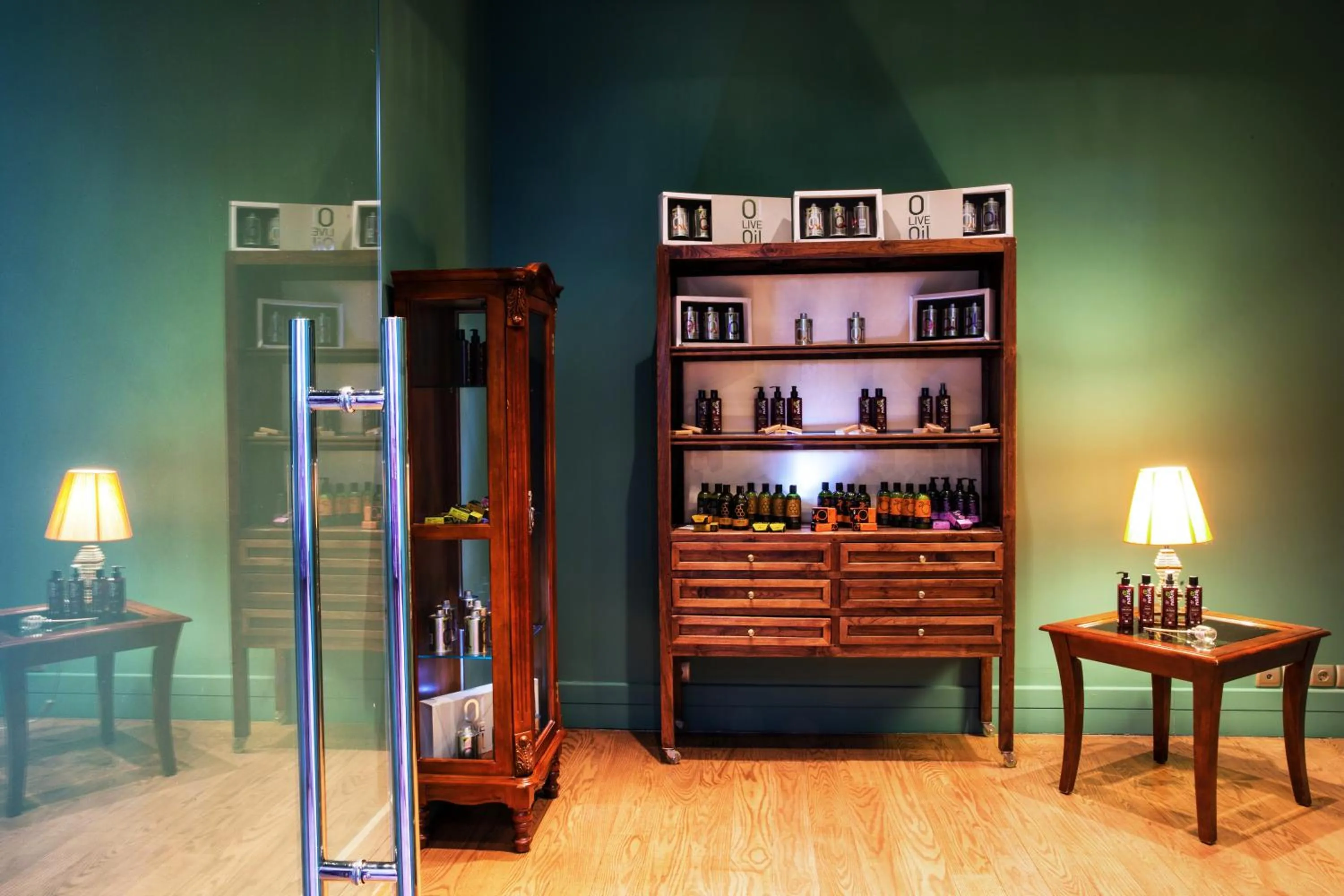 On-site shops in Nymfasia Resort