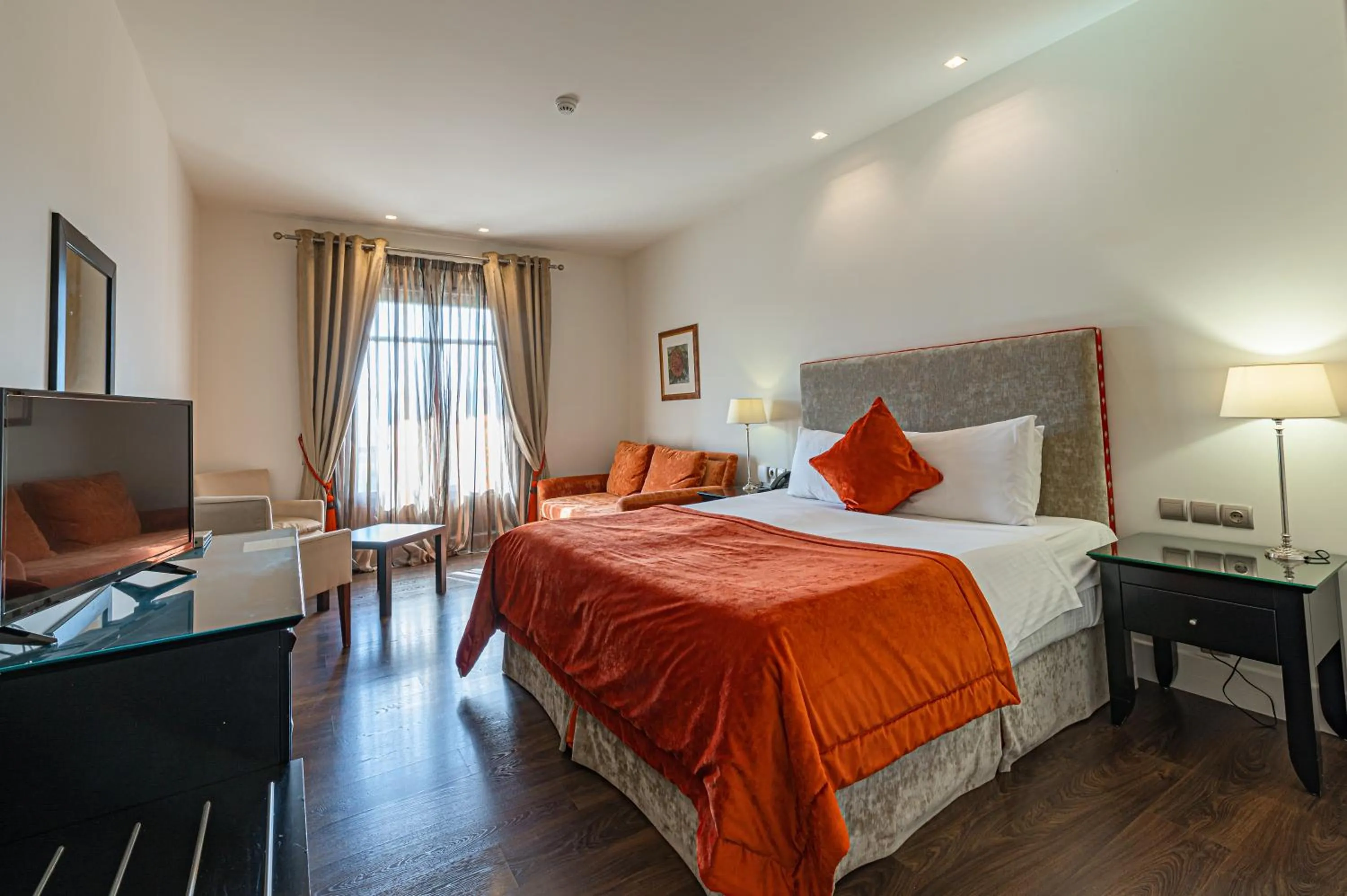 Photo of the whole room, Bed in Nymfasia Resort