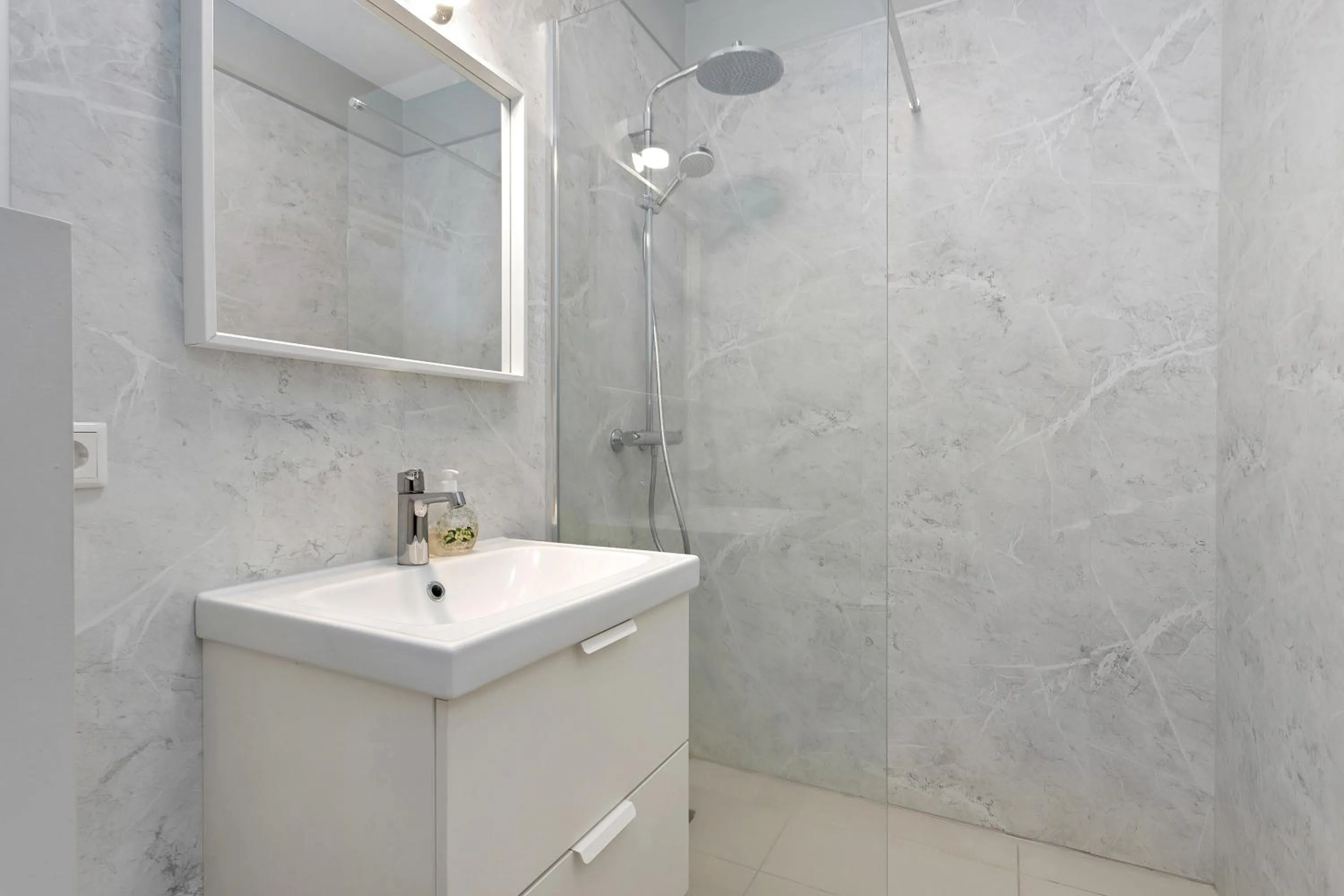 Shower in Iceland Comfort Apartments by Heimaleiga