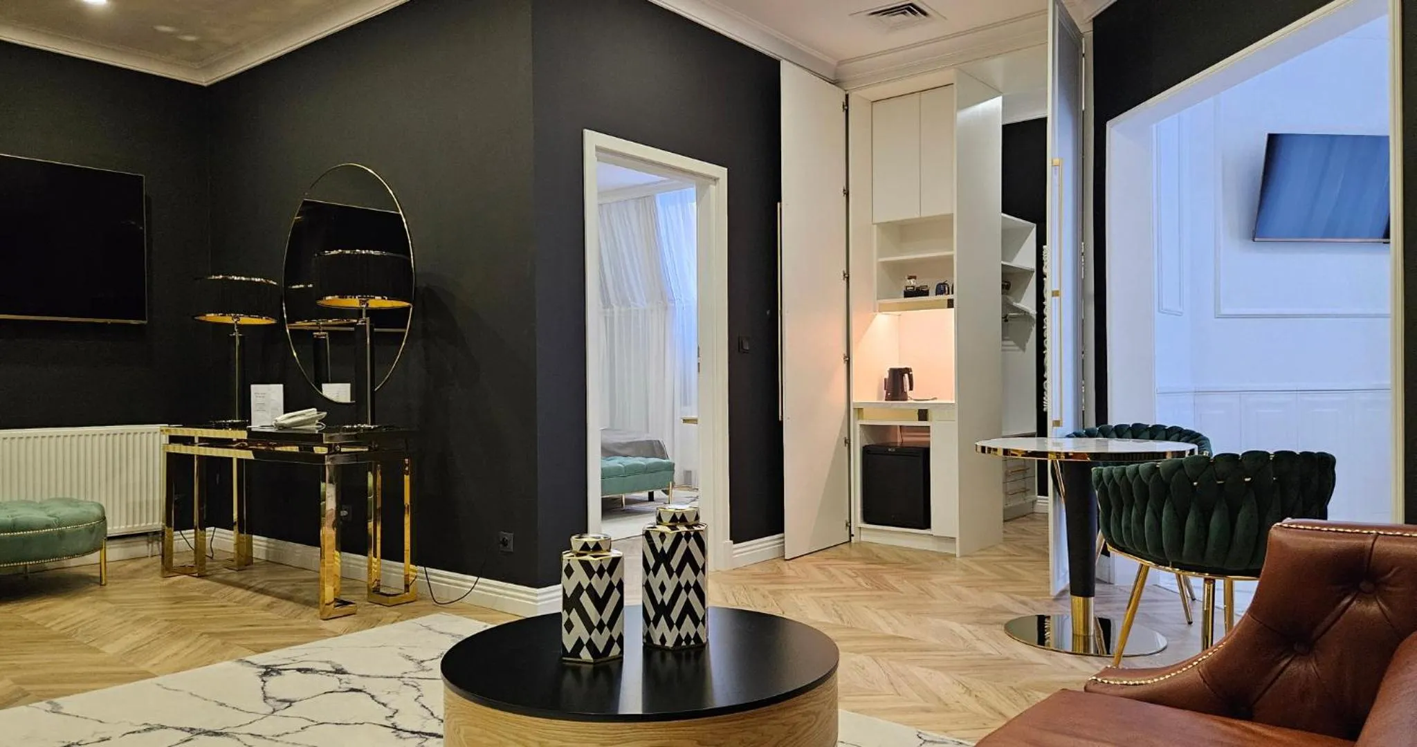 TV and multimedia in Hotel Pavco