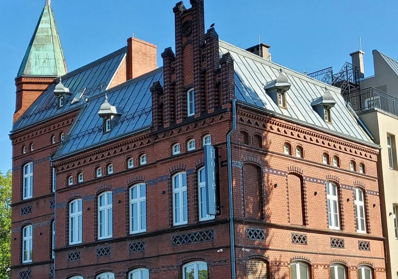 Property building in Hotel Pavco