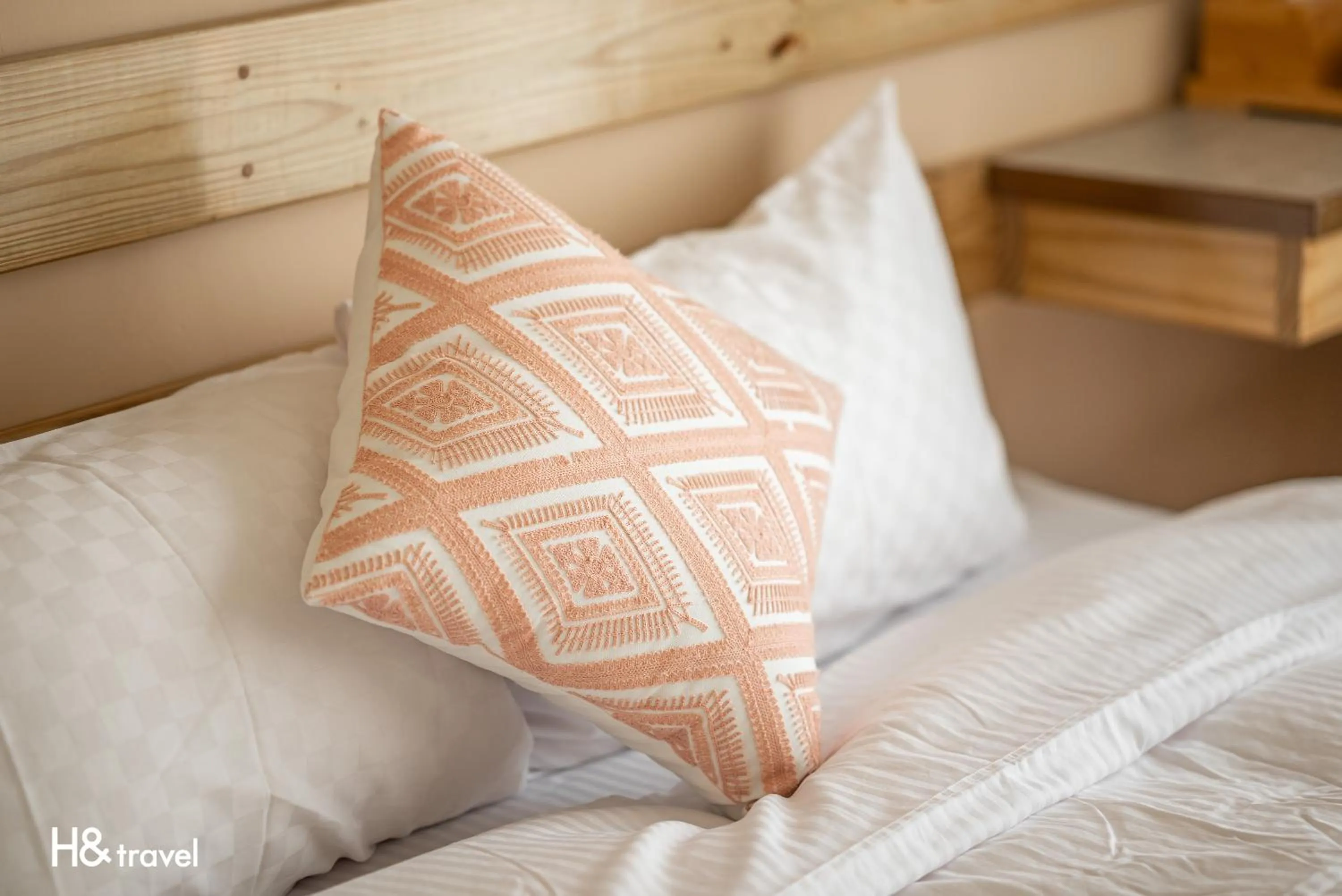 Bed in Taitung Feng Lin Resort Hotel