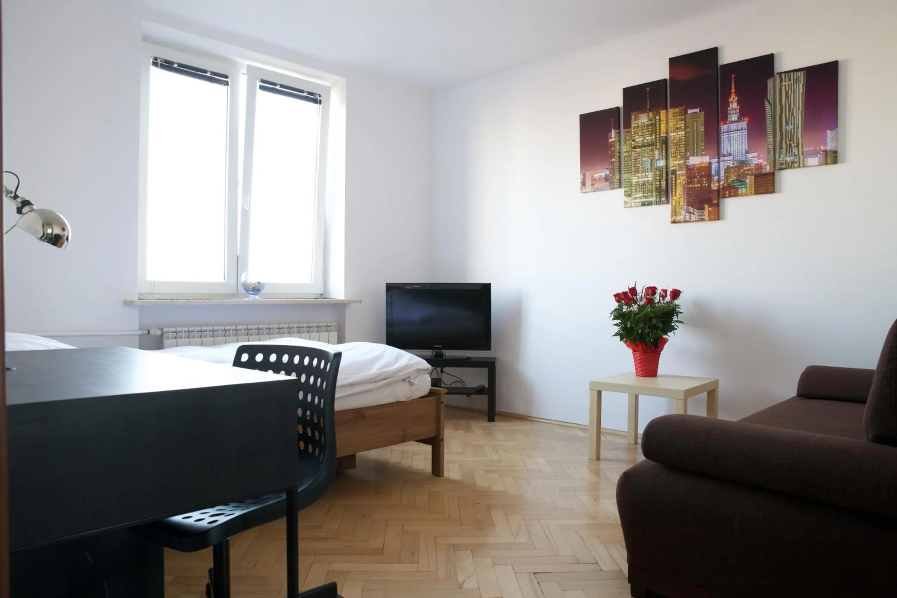 Photo of the whole room in Apartament One by Your Freedom