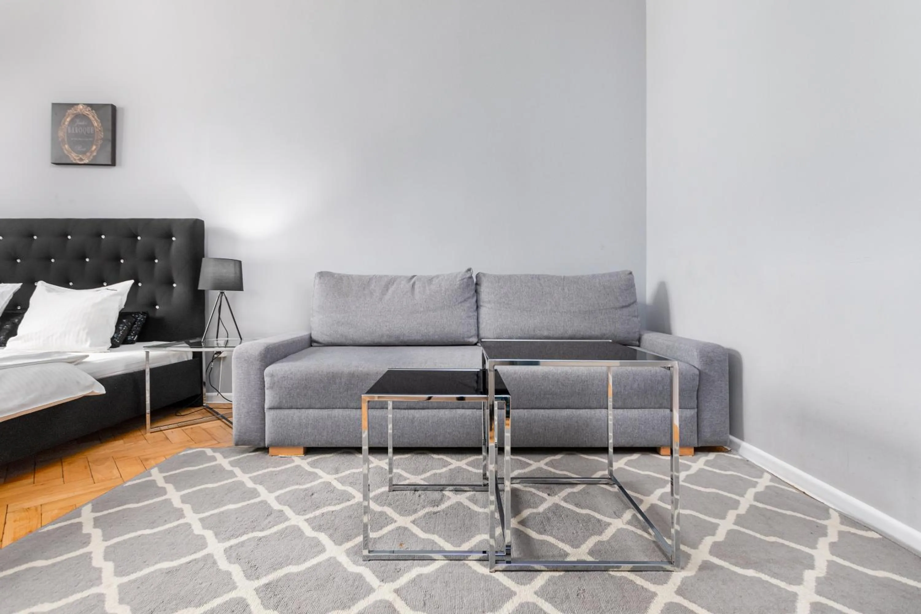 Seating area in Apartament One by Your Freedom