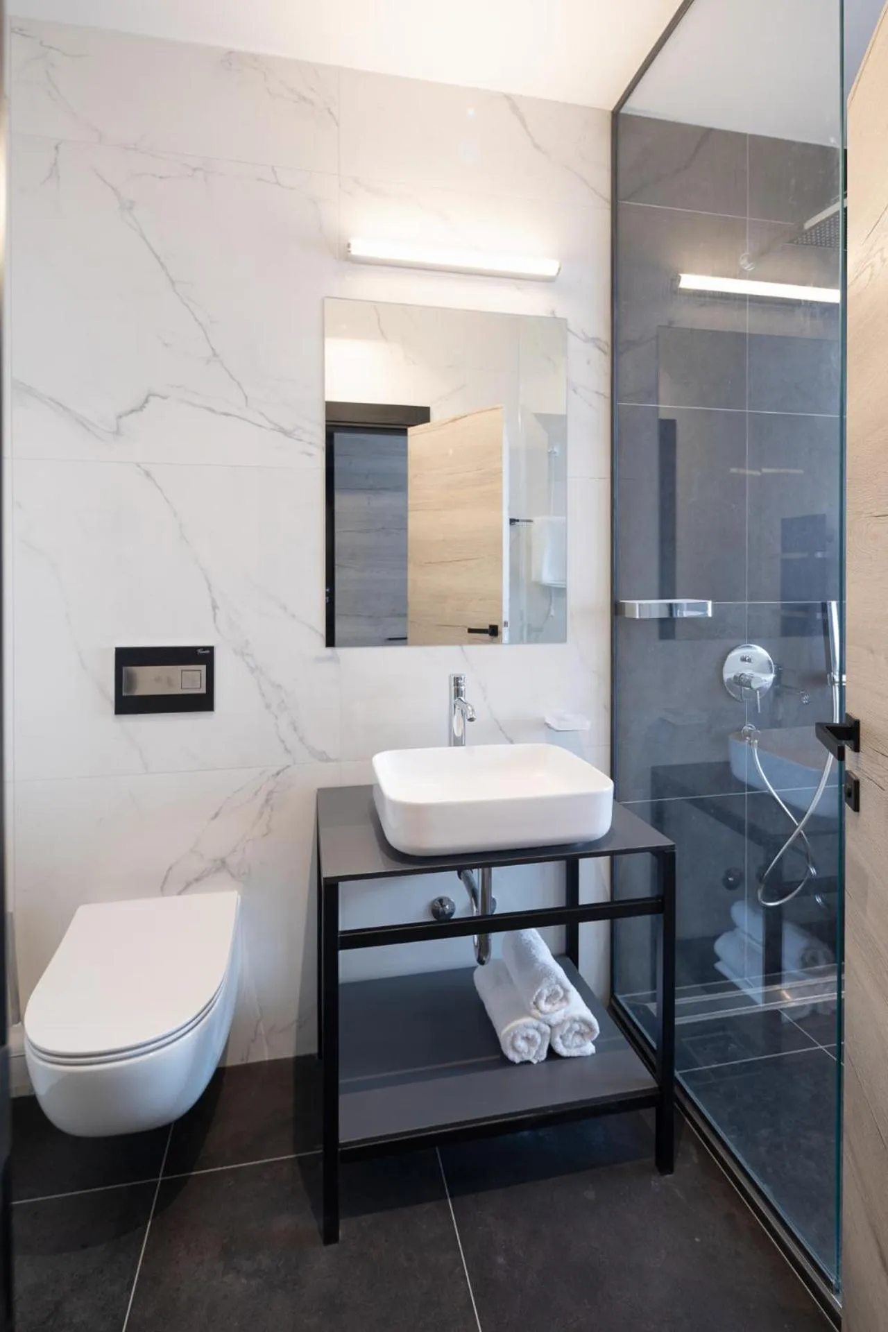 Bathroom in Super seven inn