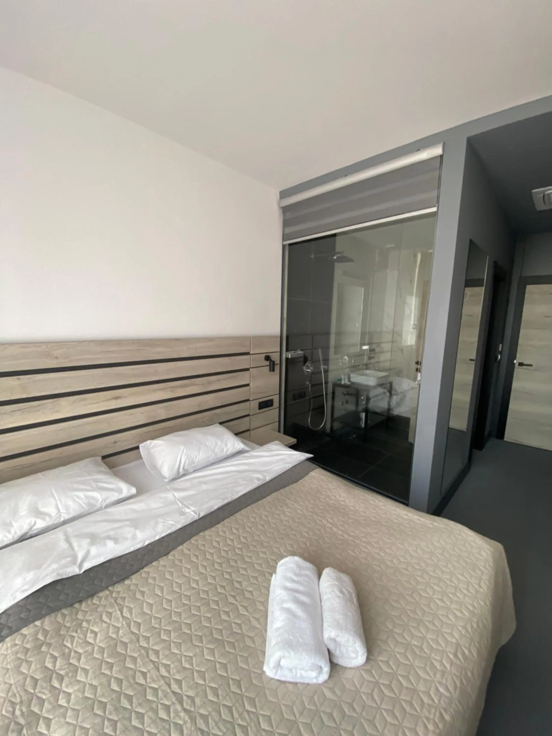 Bed in Super seven inn