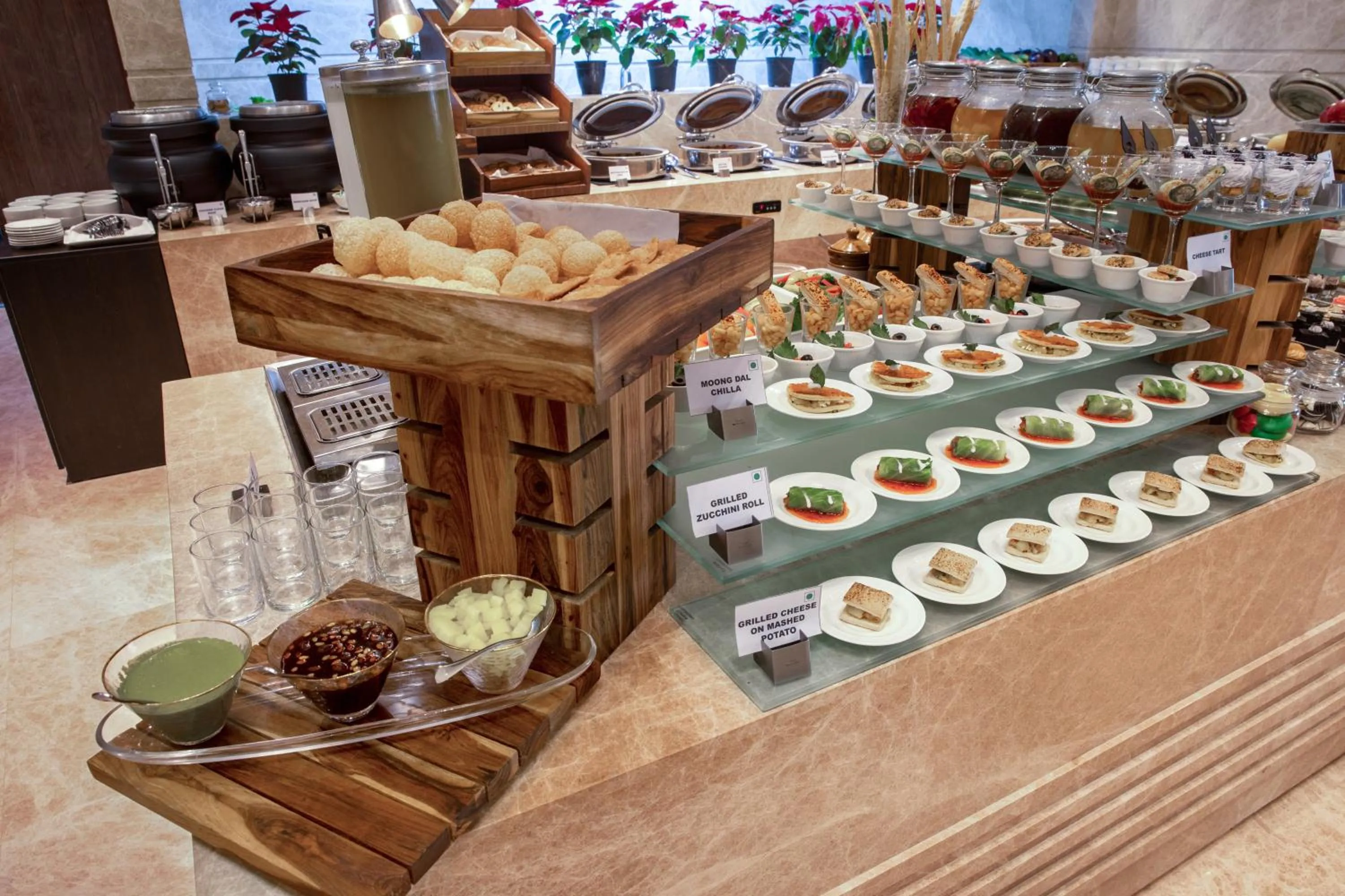 Restaurant/places to eat in The Gaurs Sarovar Premiere