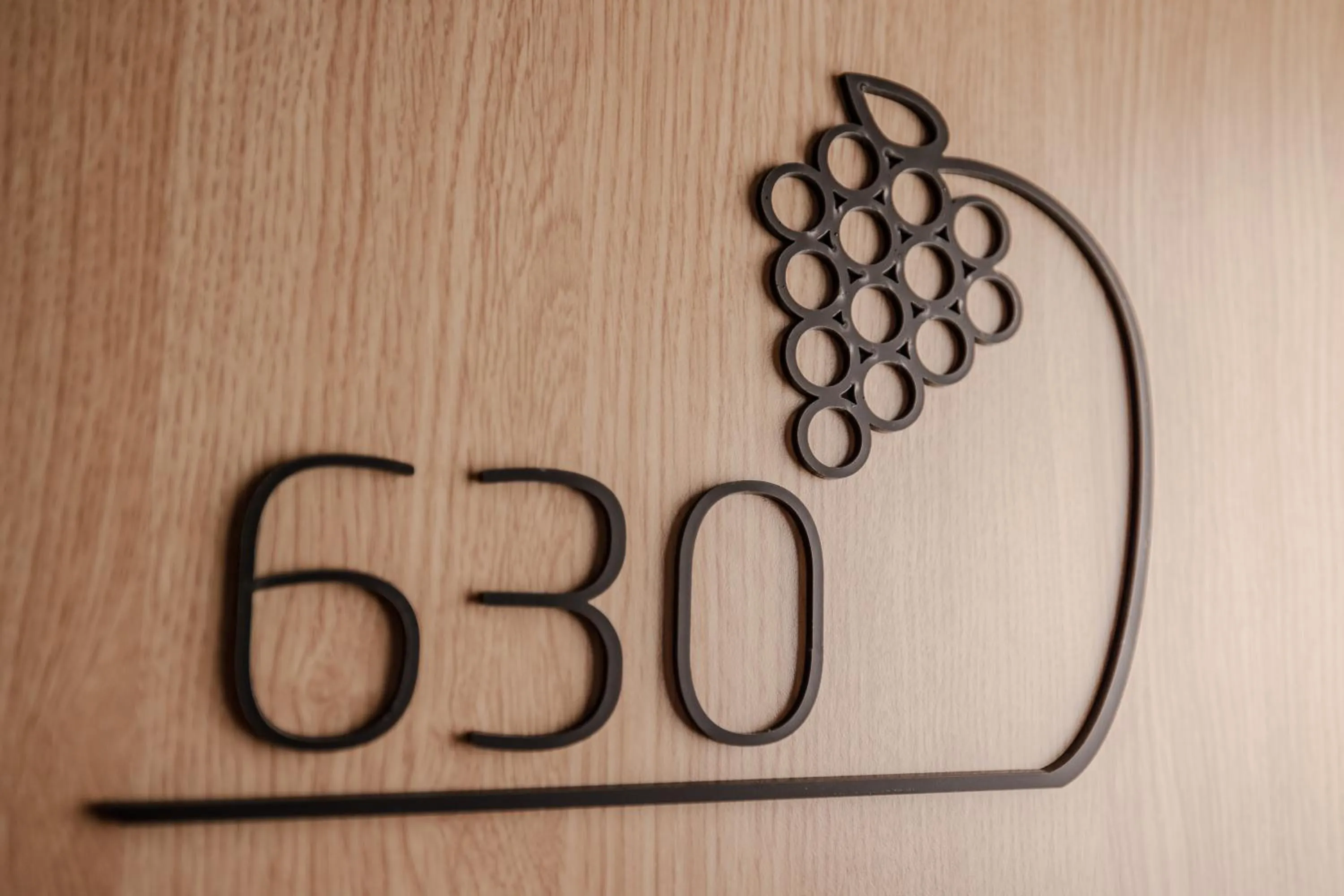 Logo/Certificate/Sign in Quality Hotel Hasle Linie