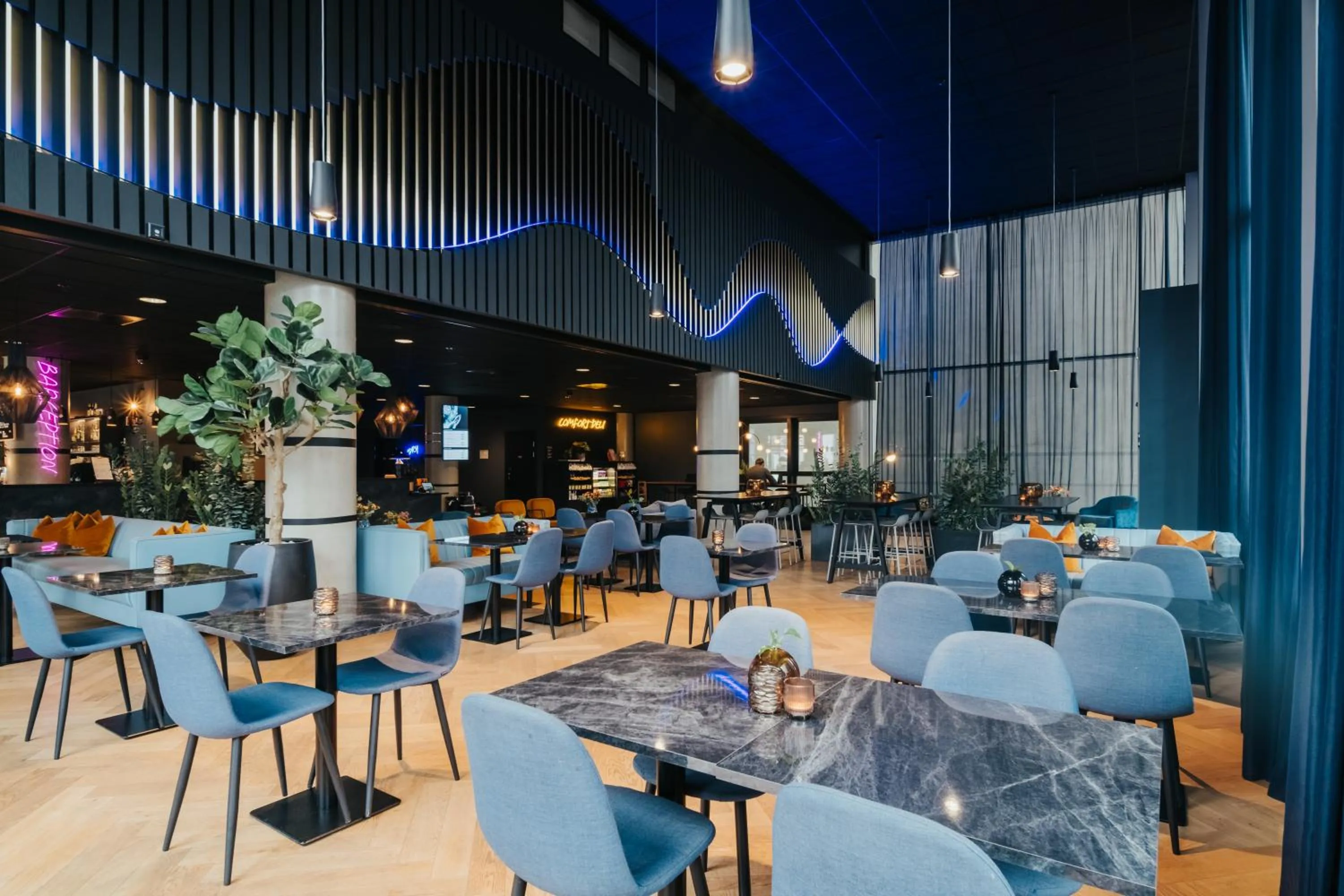 Lobby or reception in Comfort Hotel Bodø