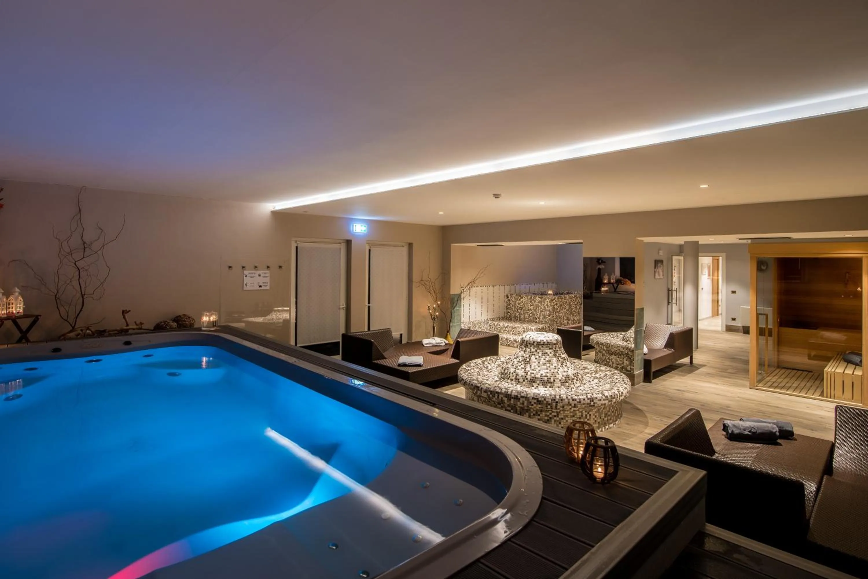 Hot Tub in Hotel Colfosco