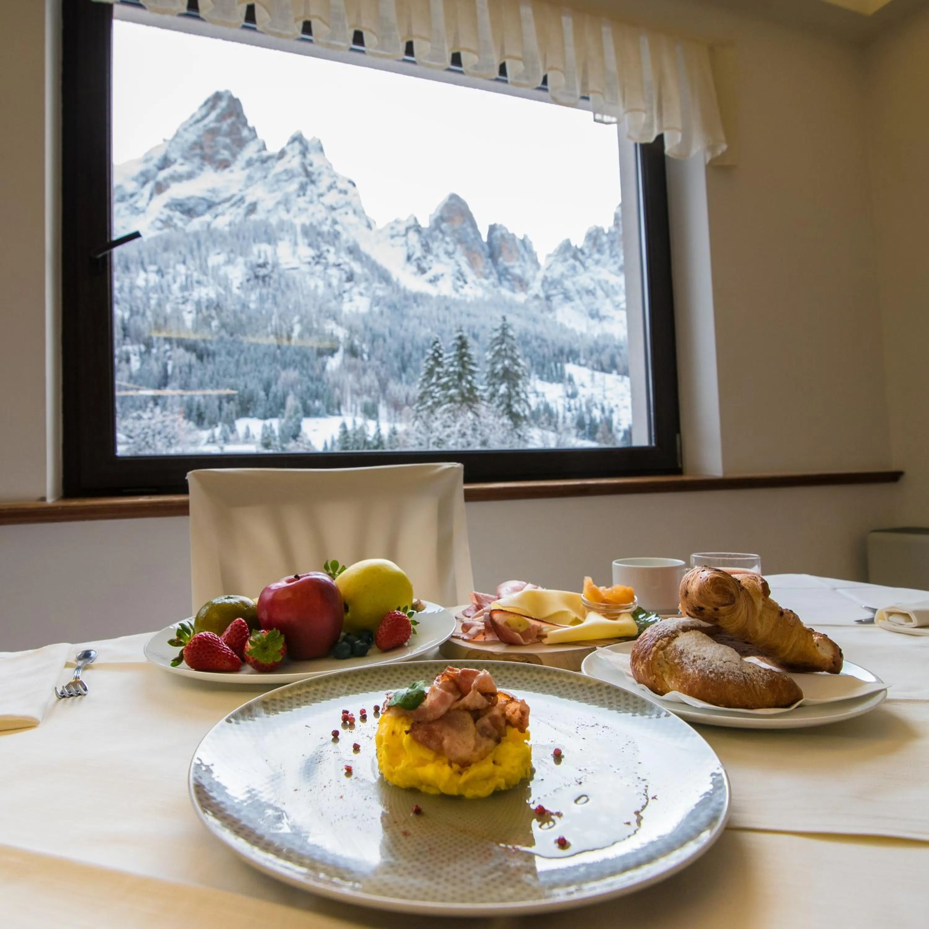 Restaurant/places to eat in Hotel Colfosco