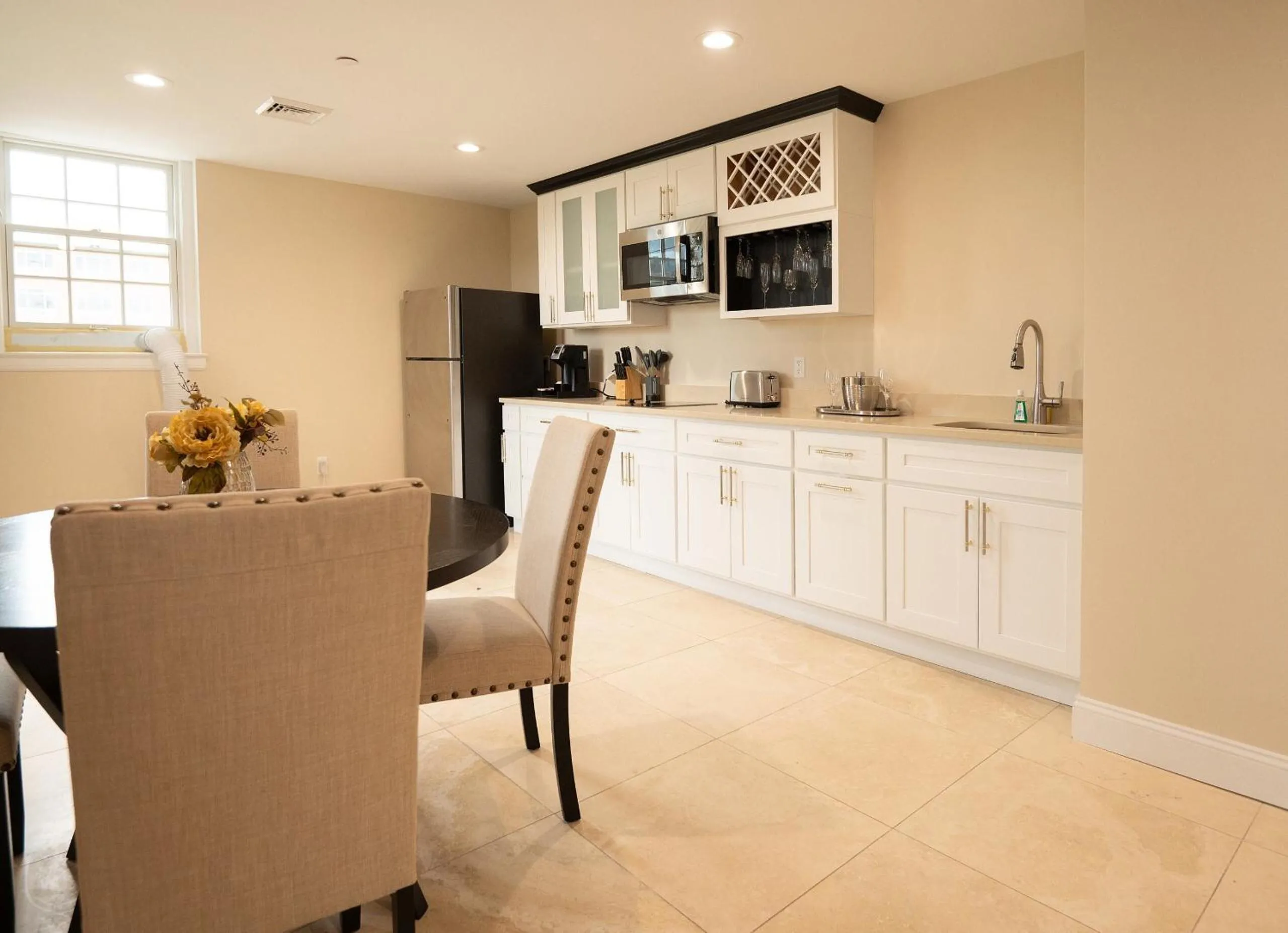 Kitchen or kitchenette in The Americus Hotel, Trademark Collection by Wyndham