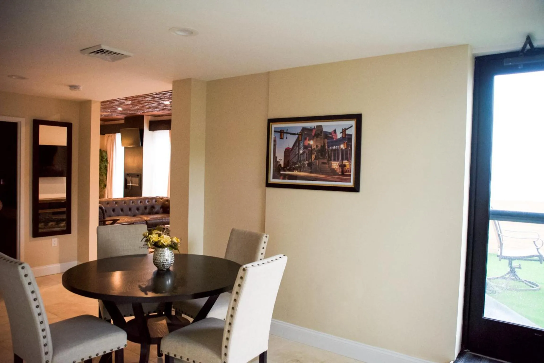 Dining area in The Americus Hotel, Trademark Collection by Wyndham