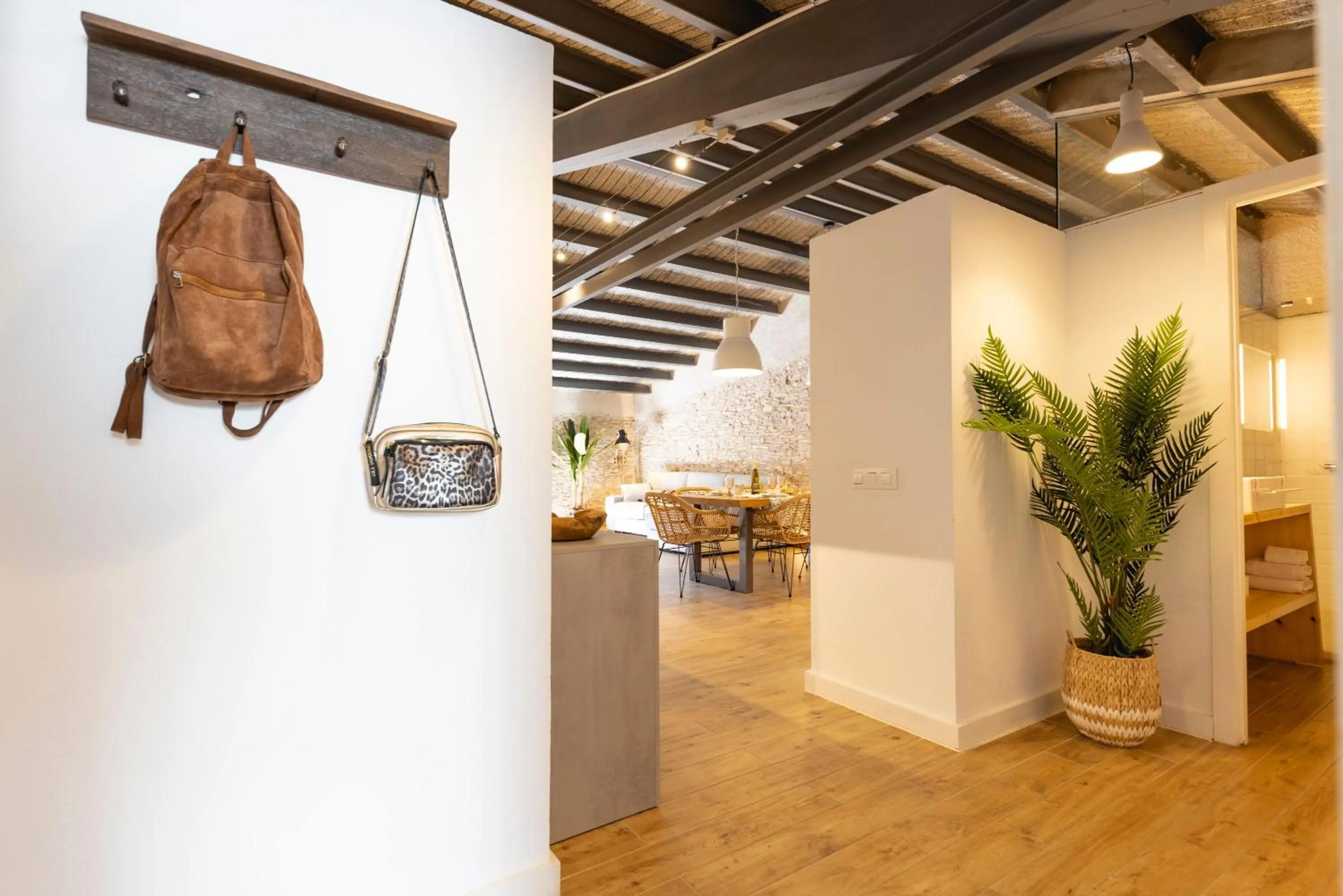 Facade/entrance in Bravissimo Plaça del Vi, Design Penthouse