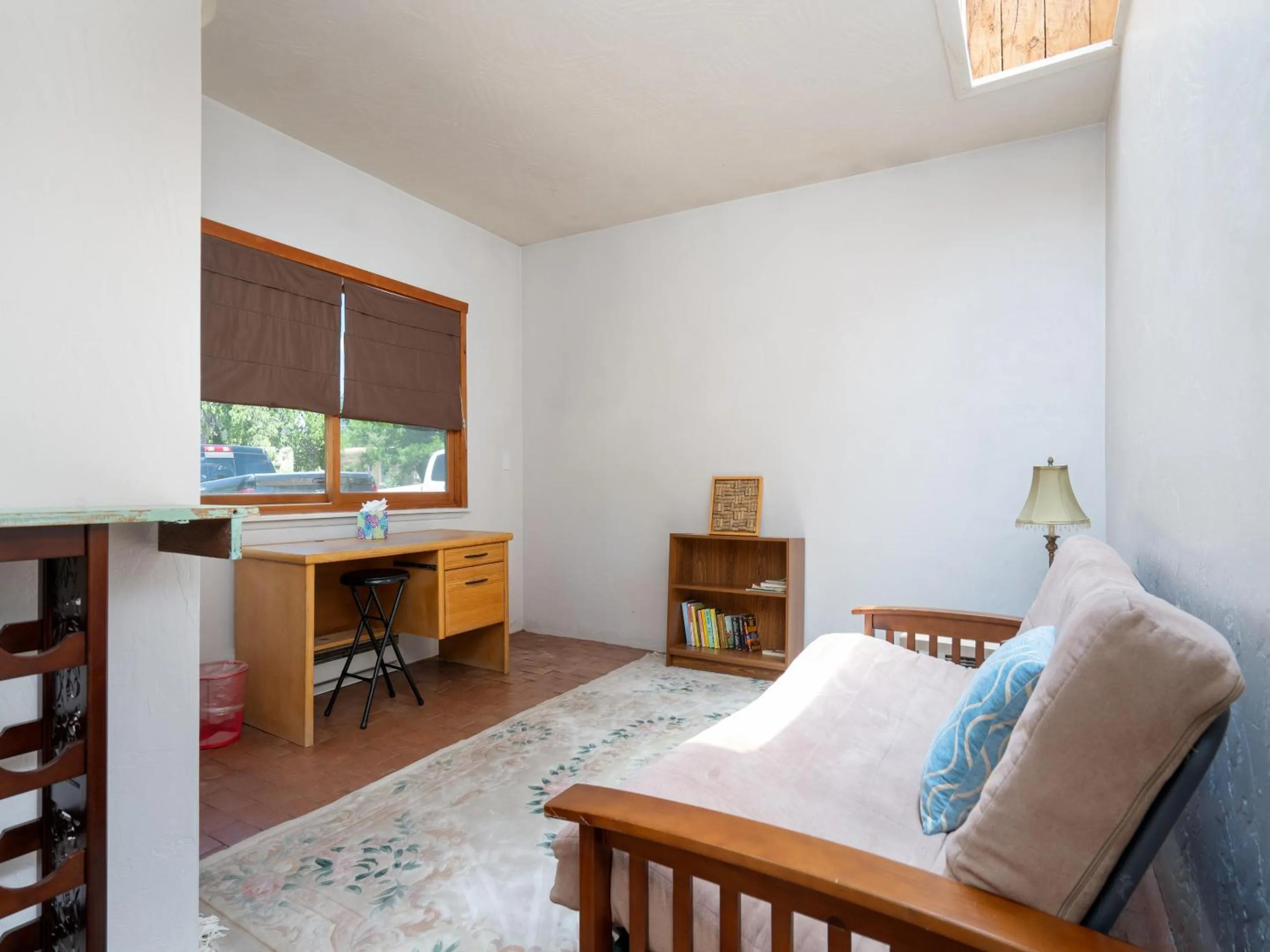Property building, Bed in Kiva Cottage