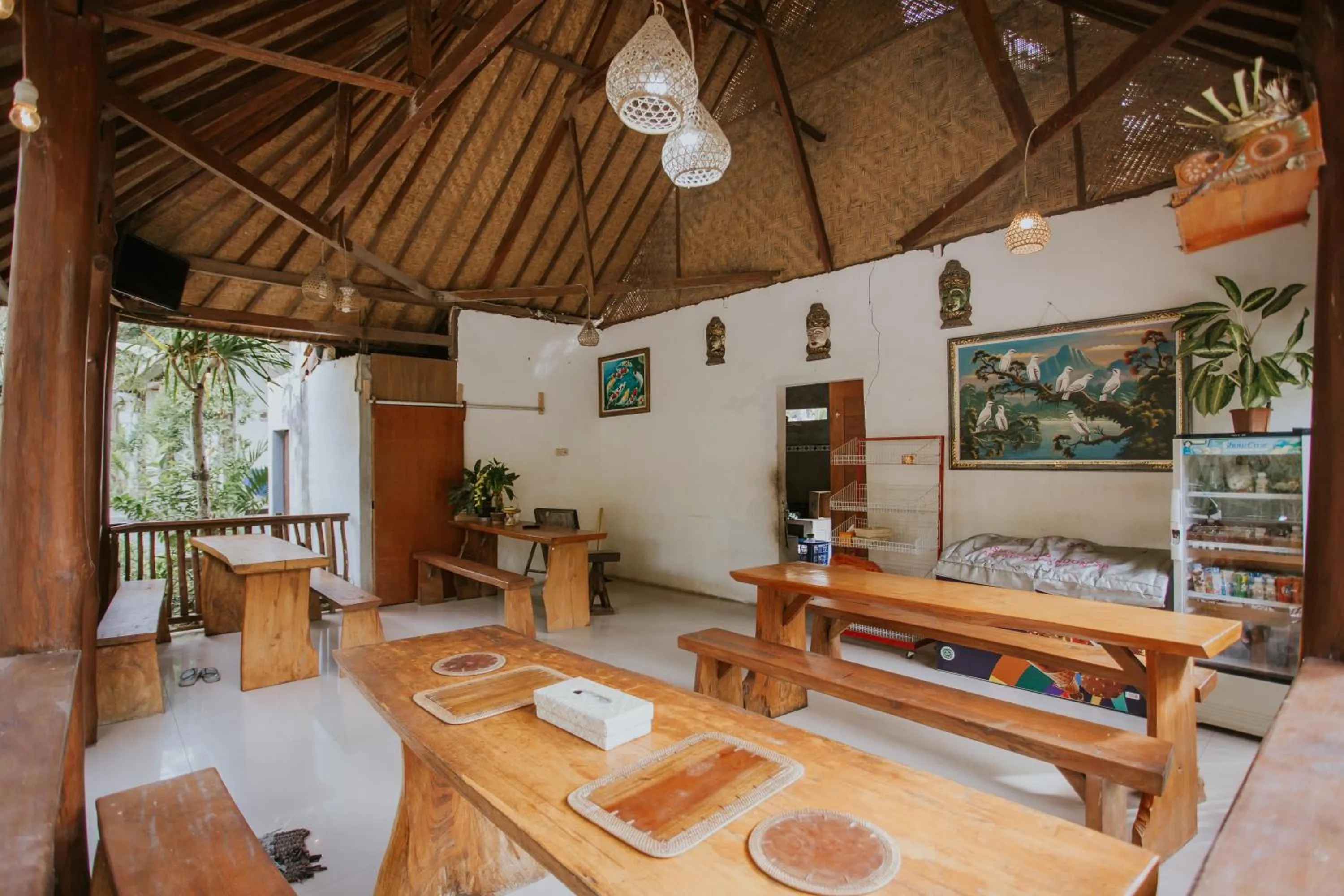 Restaurant/places to eat in Alam Selumbung Garden