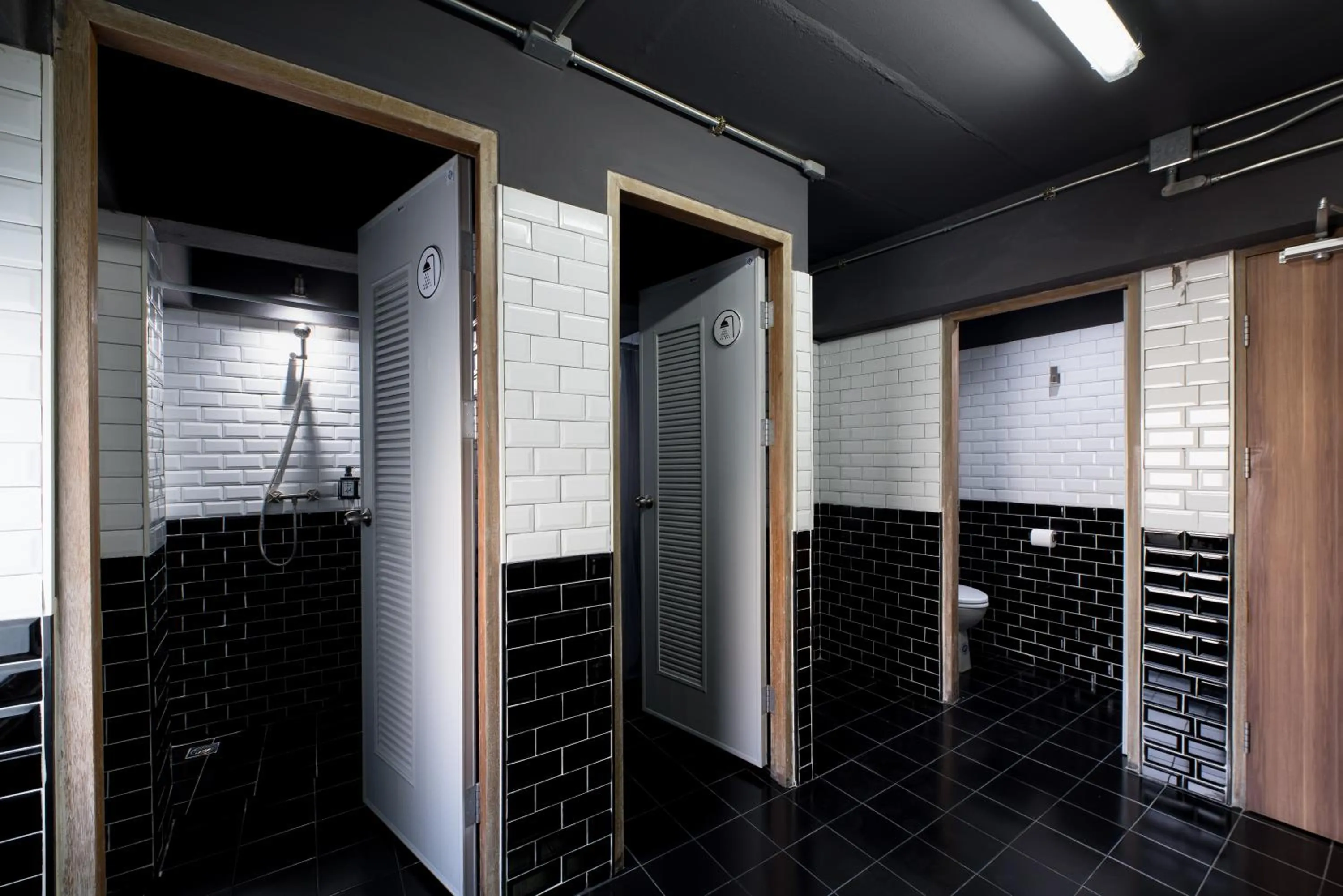 Bathroom in Ed Hostel