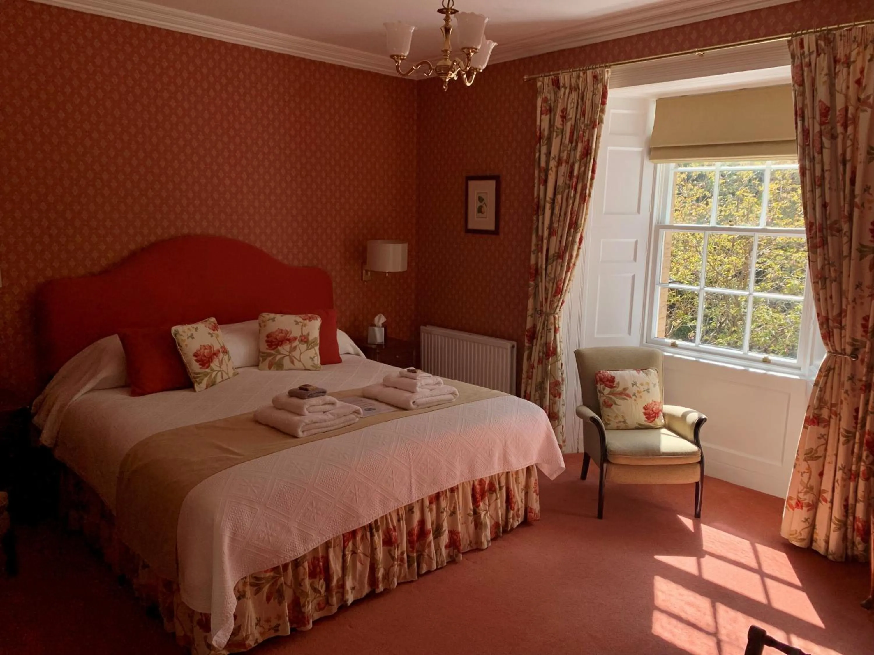 Bedroom, Bed in The Manor House