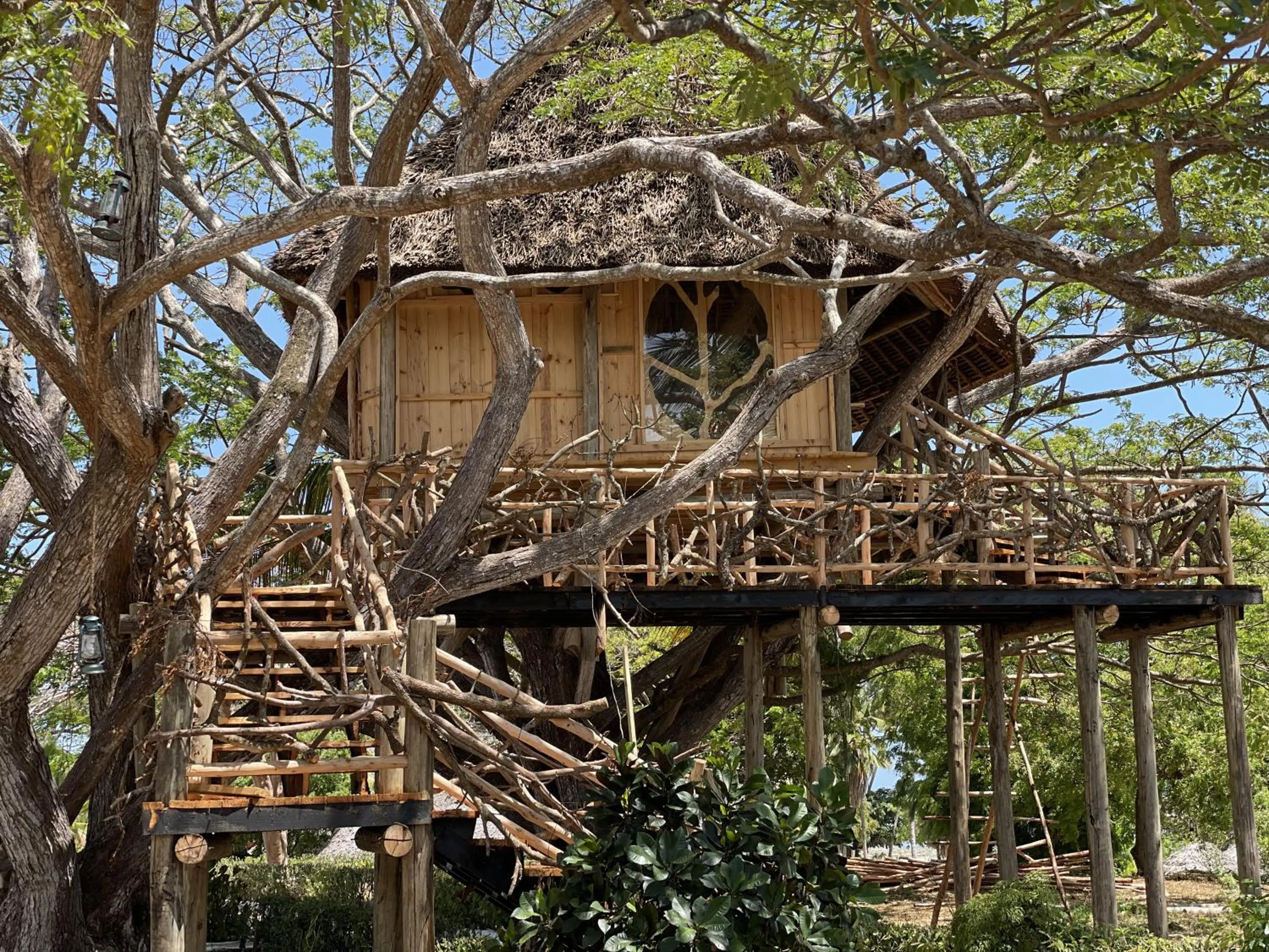 Property building in Antonio Beach Tree House Hotel & Spa