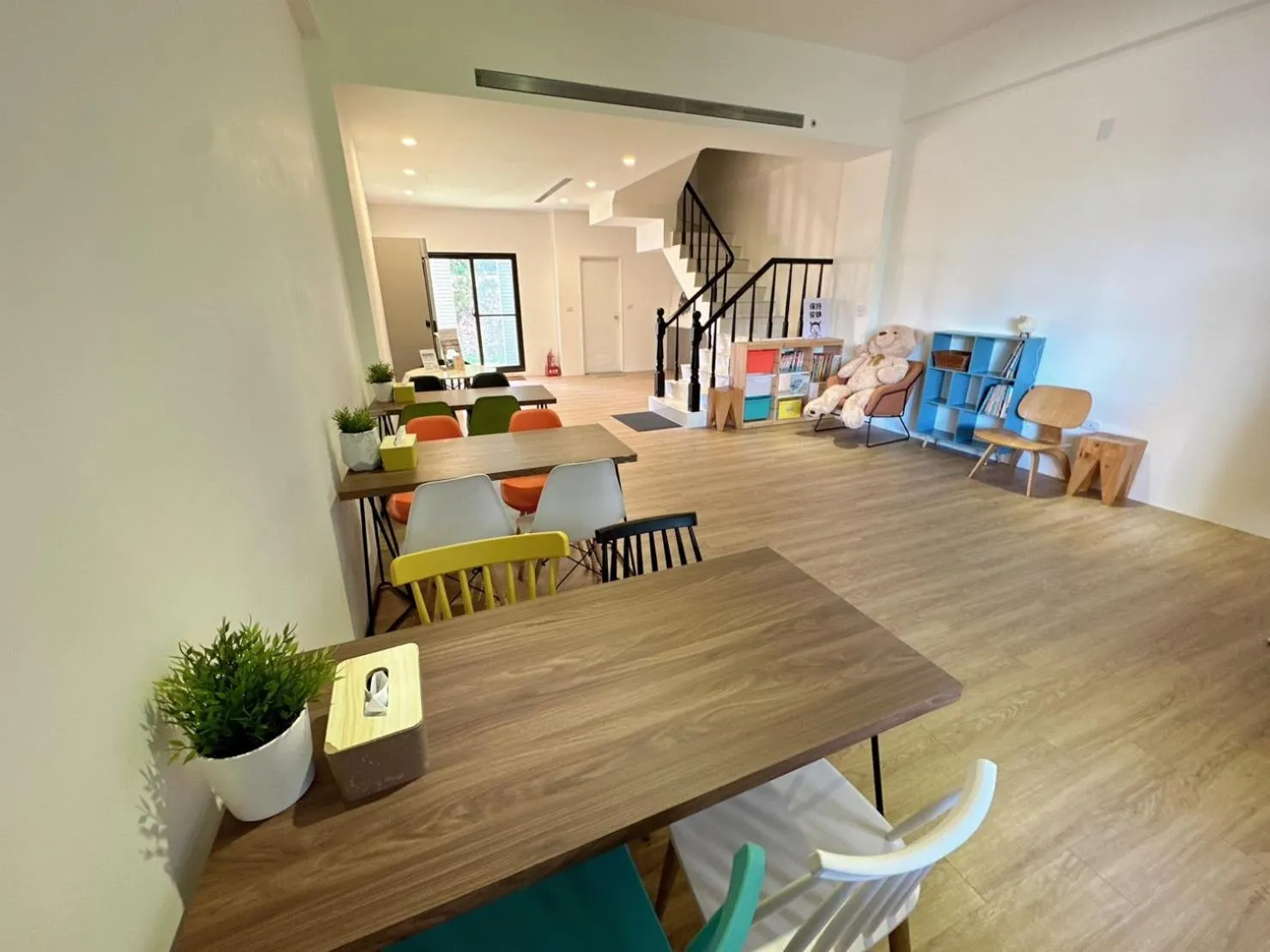 Seating area in 9 Tan Yuan Homestay