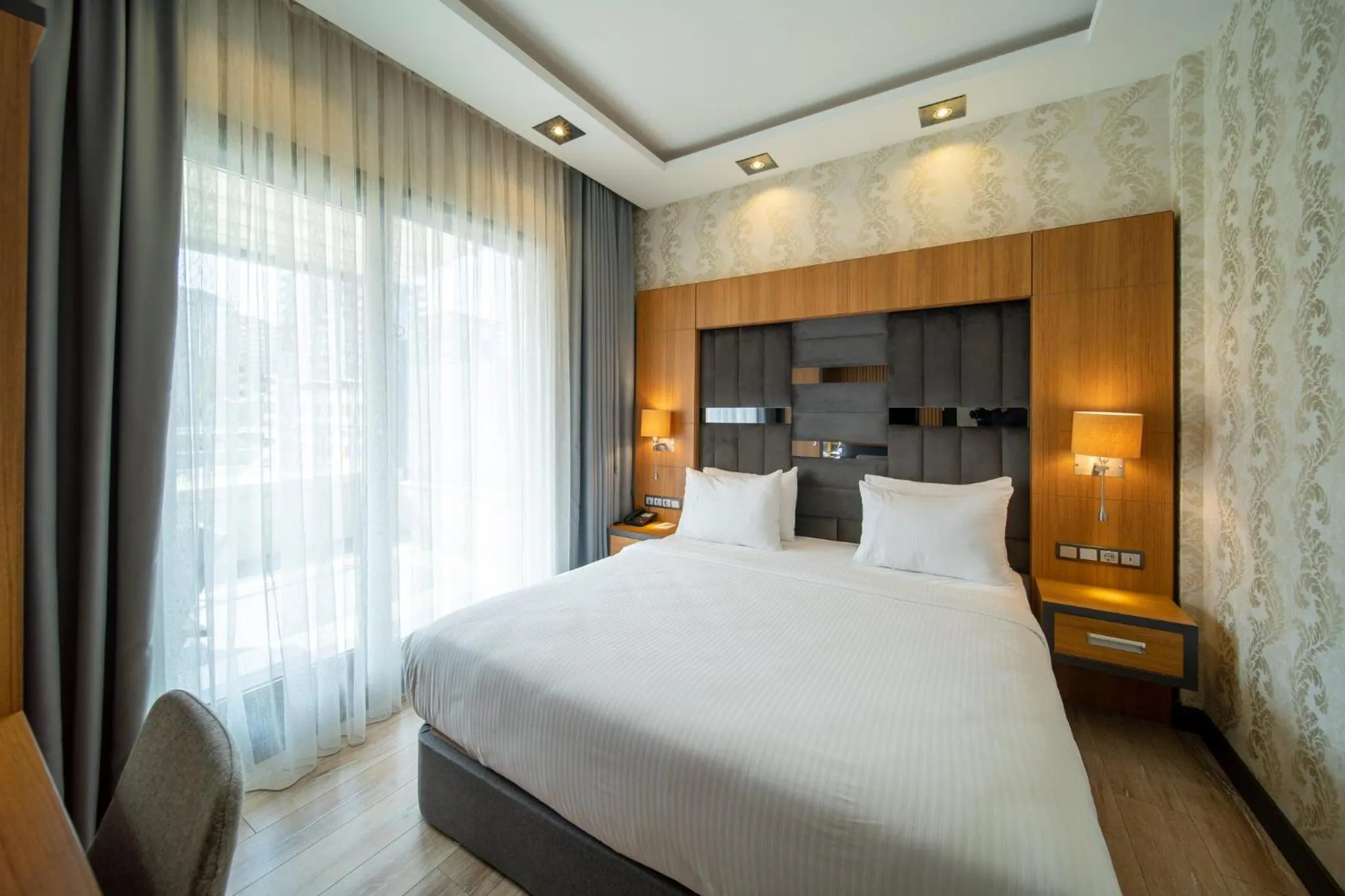 Photo of the whole room, Bed in Holiday Inn - Trabzon-East by IHG