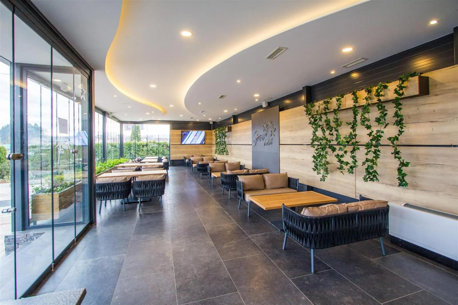 Balcony/Terrace in Hotel Grand