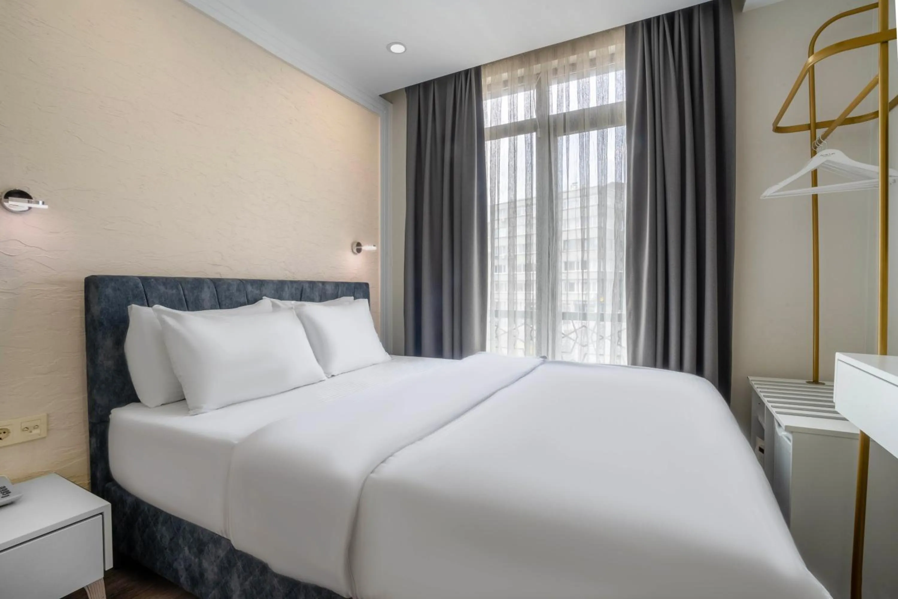 Photo of the whole room, Bed in Actuel Life Hotels - Special Class