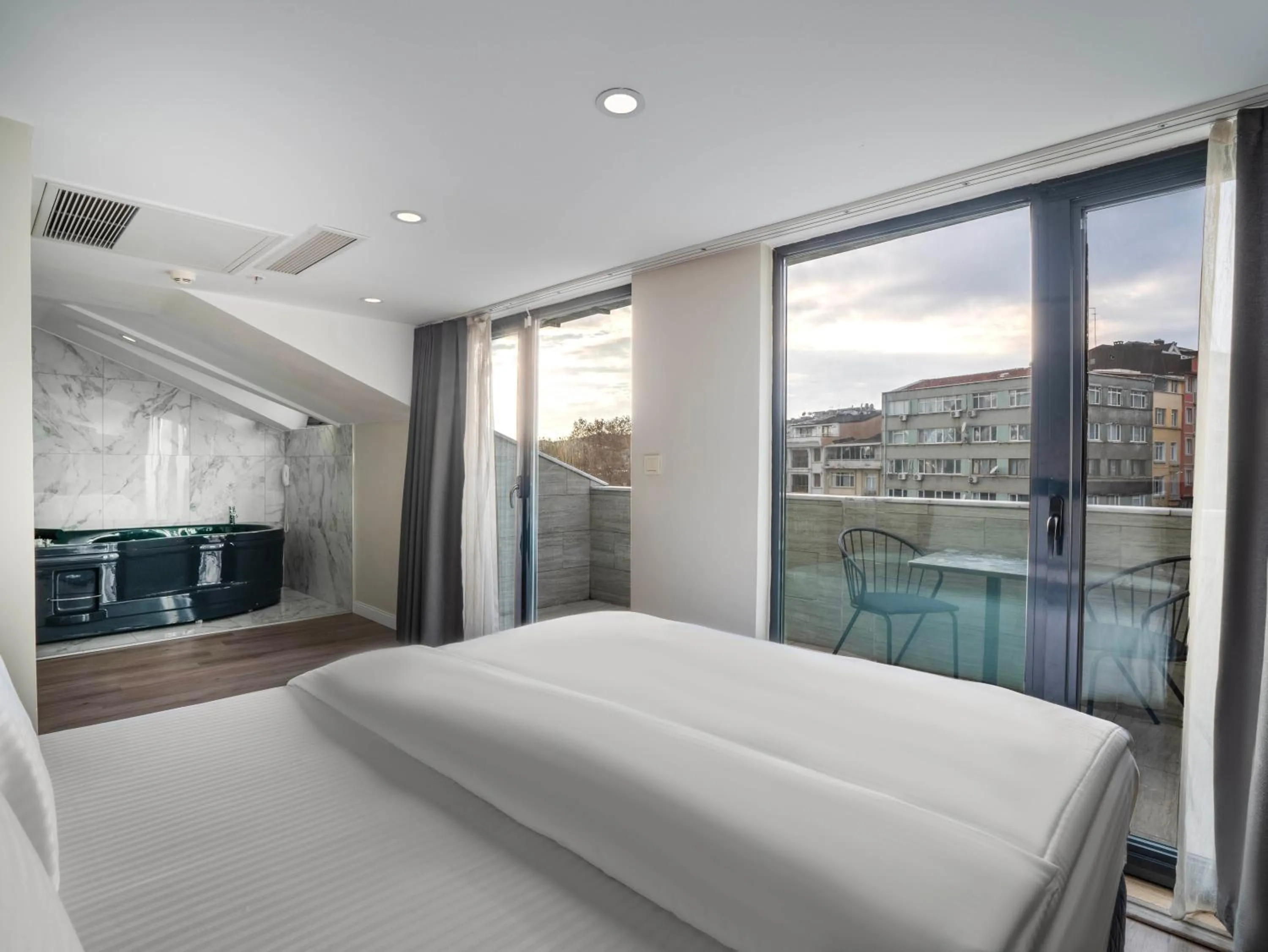 Photo of the whole room, Bed in Actuel Life Hotels - Special Class