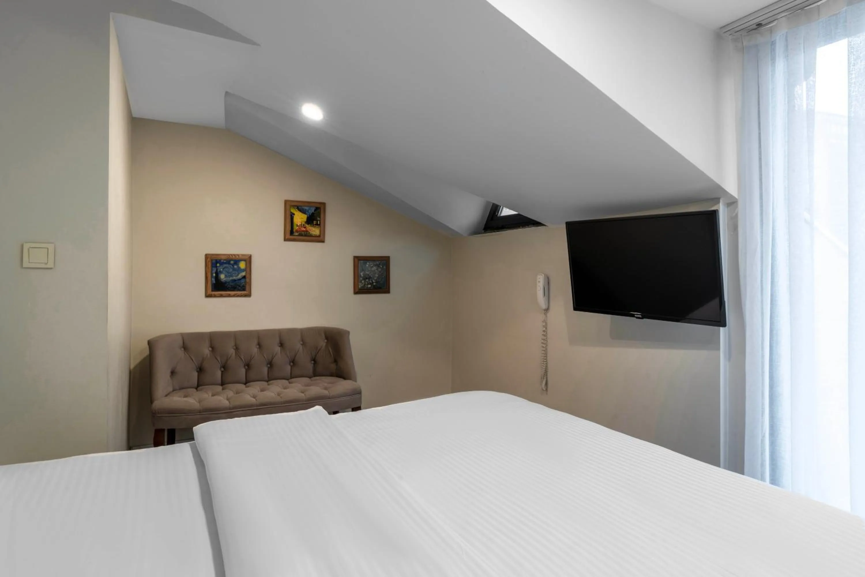 Bedroom, Bed in Actuel Life Hotels - Special Class