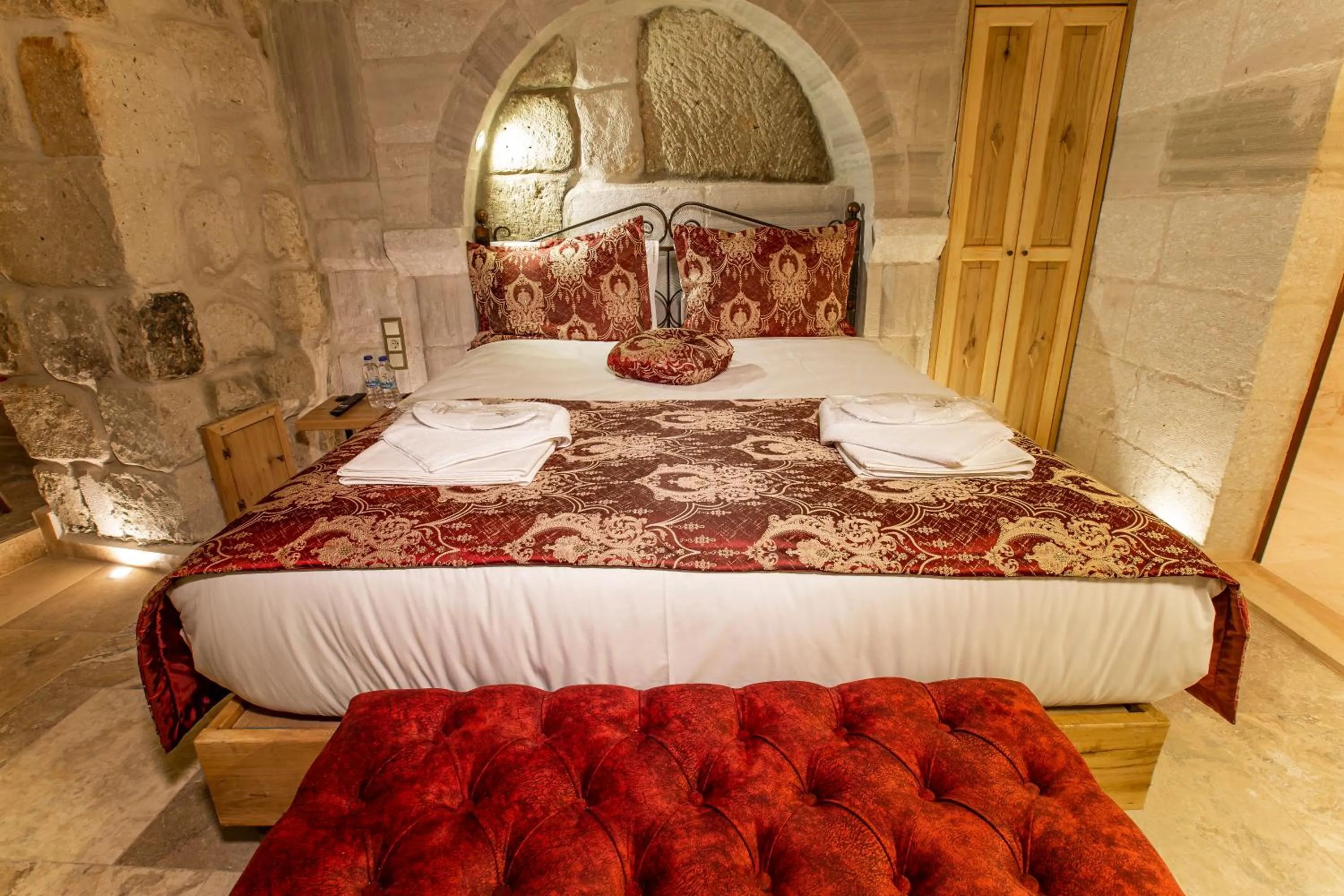 Bedroom, Bed in Goreme Mansion