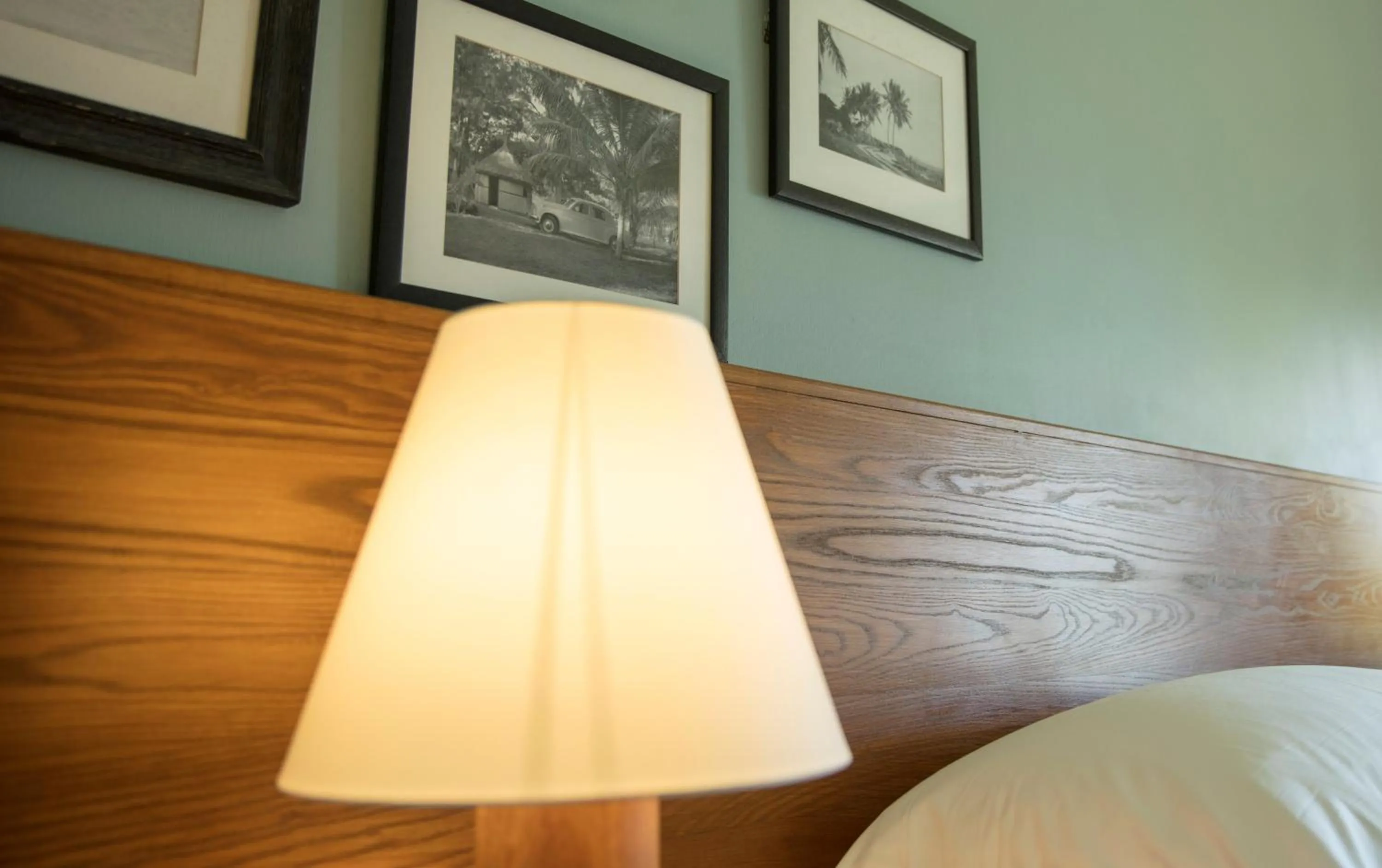 Bedroom, Bed in Outrigger Mauritius Beach Resort