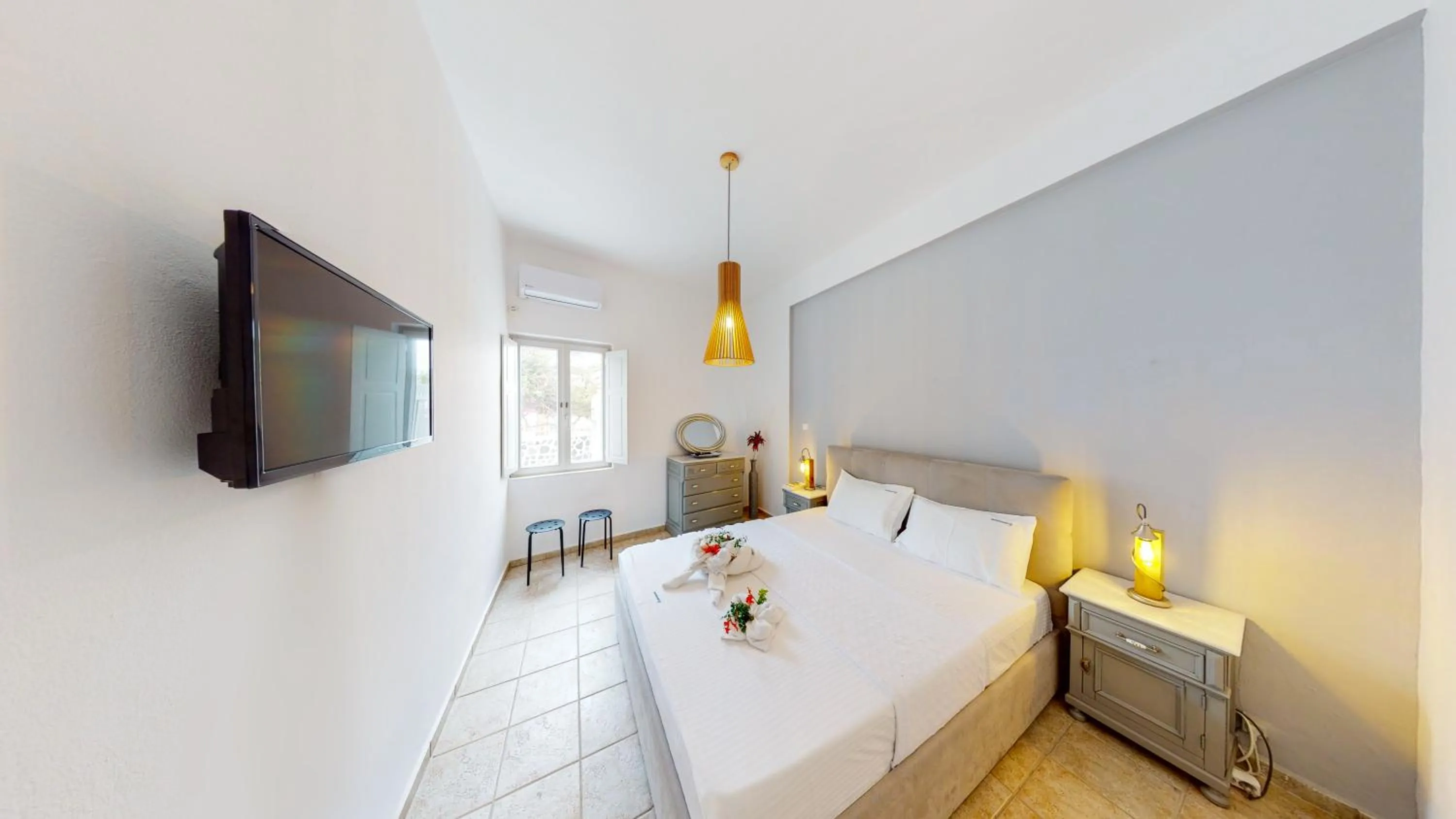 Bedroom in NEOKLASSIKO KOUKOULI