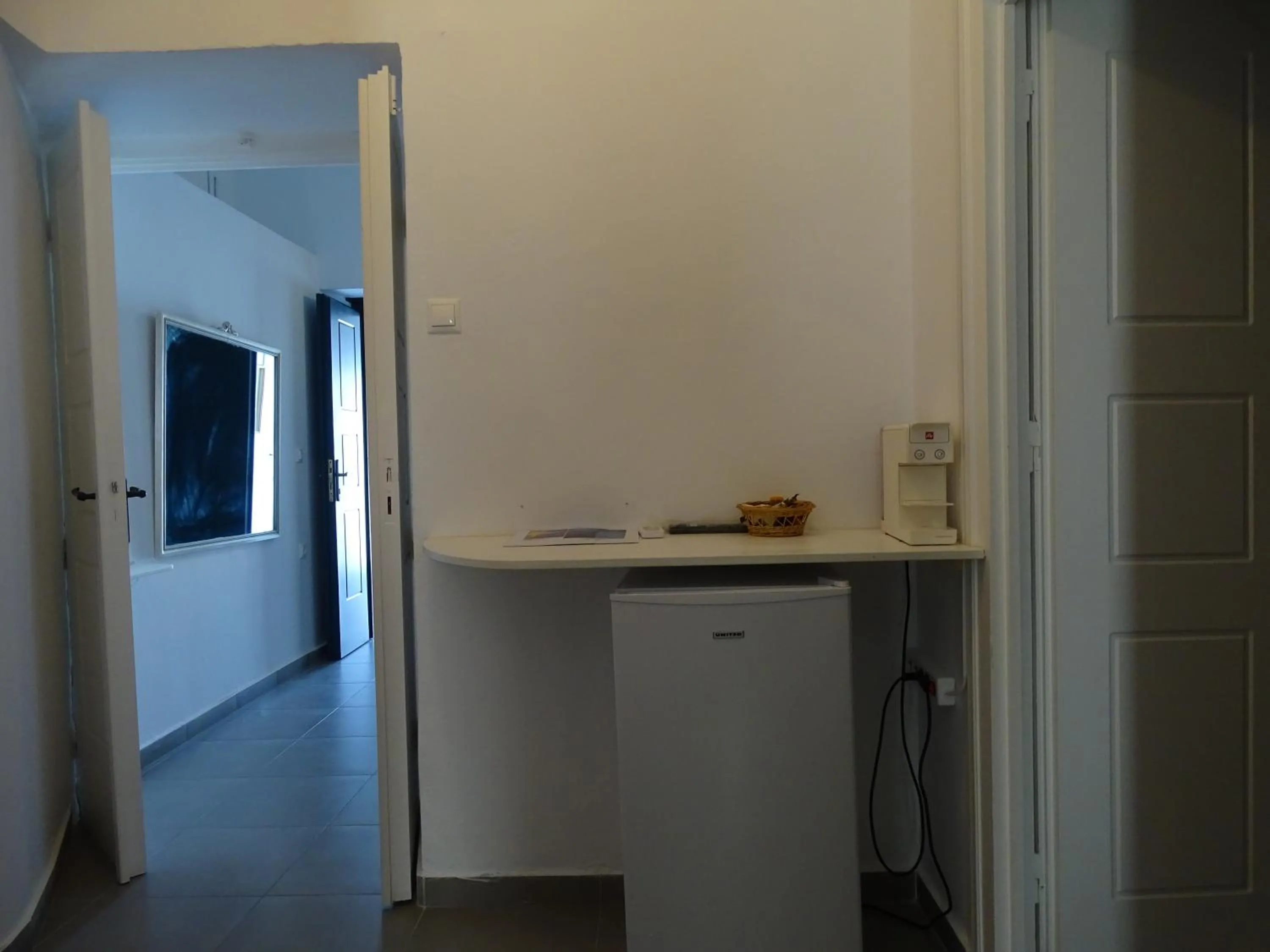 Coffee/tea facilities in NEOKLASSIKO KOUKOULI