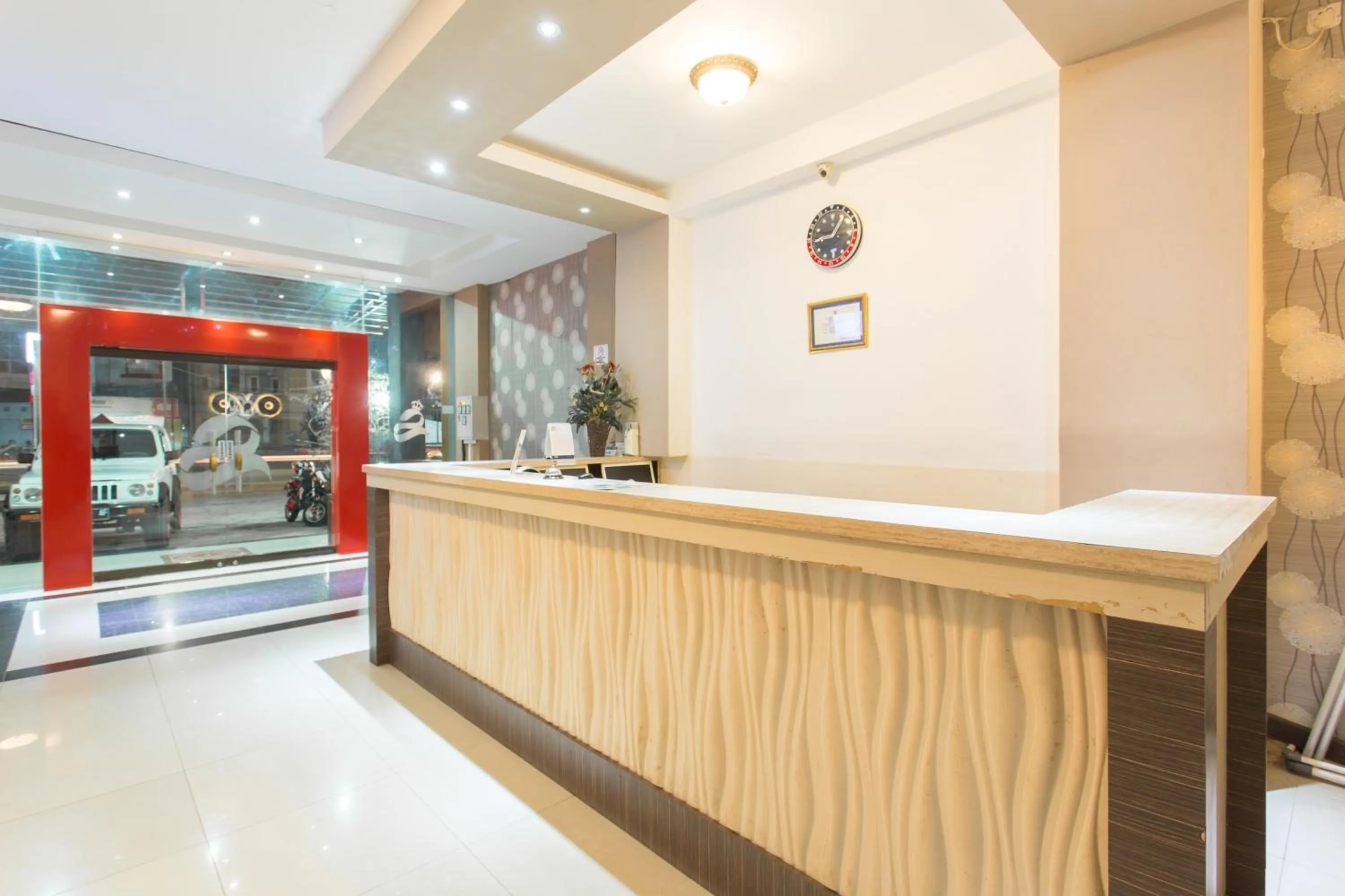 Lobby or reception in OYO 663 Hotel Sejati
