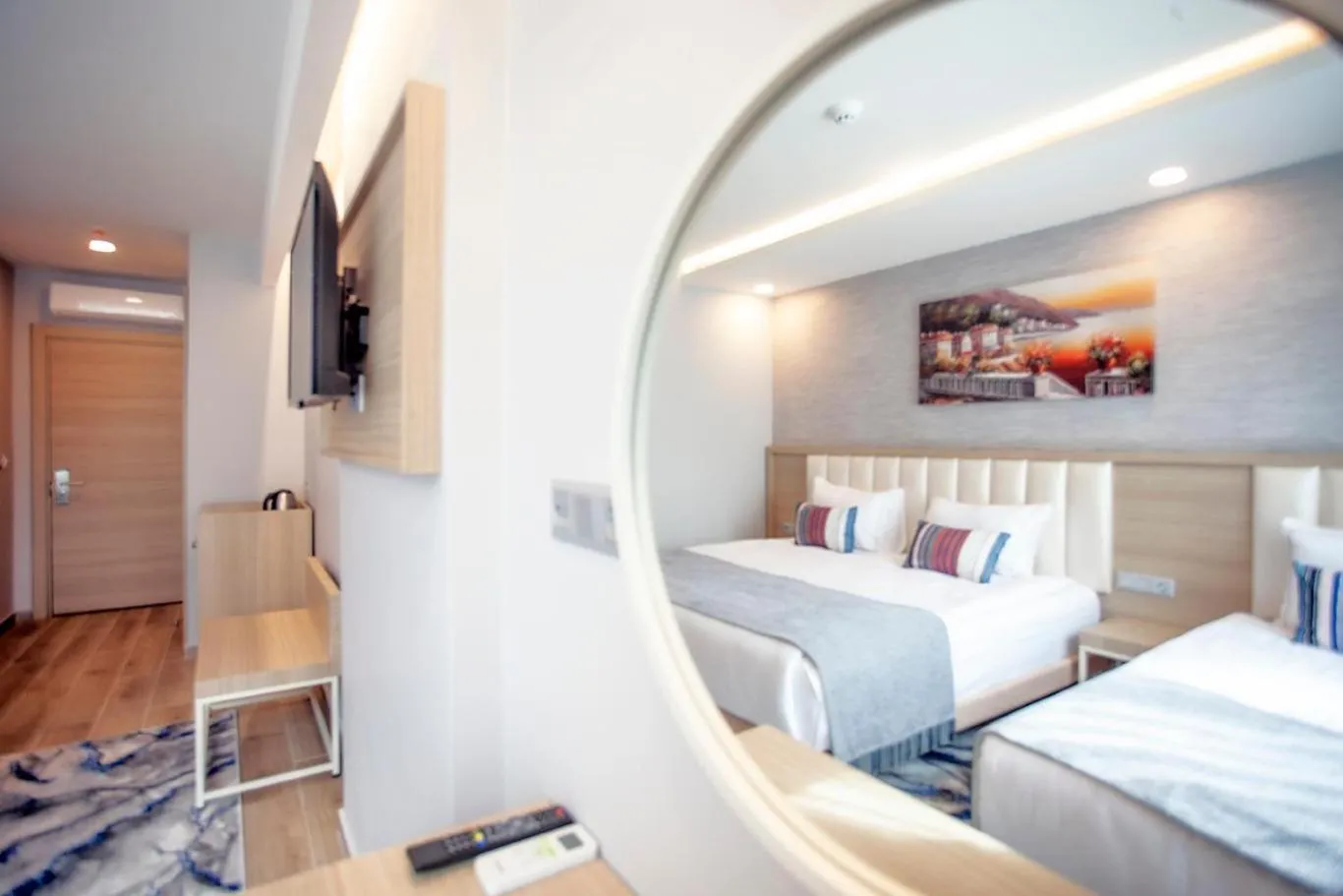 Bathroom, Bed in Old Town Point Hotel & Spa Antalya