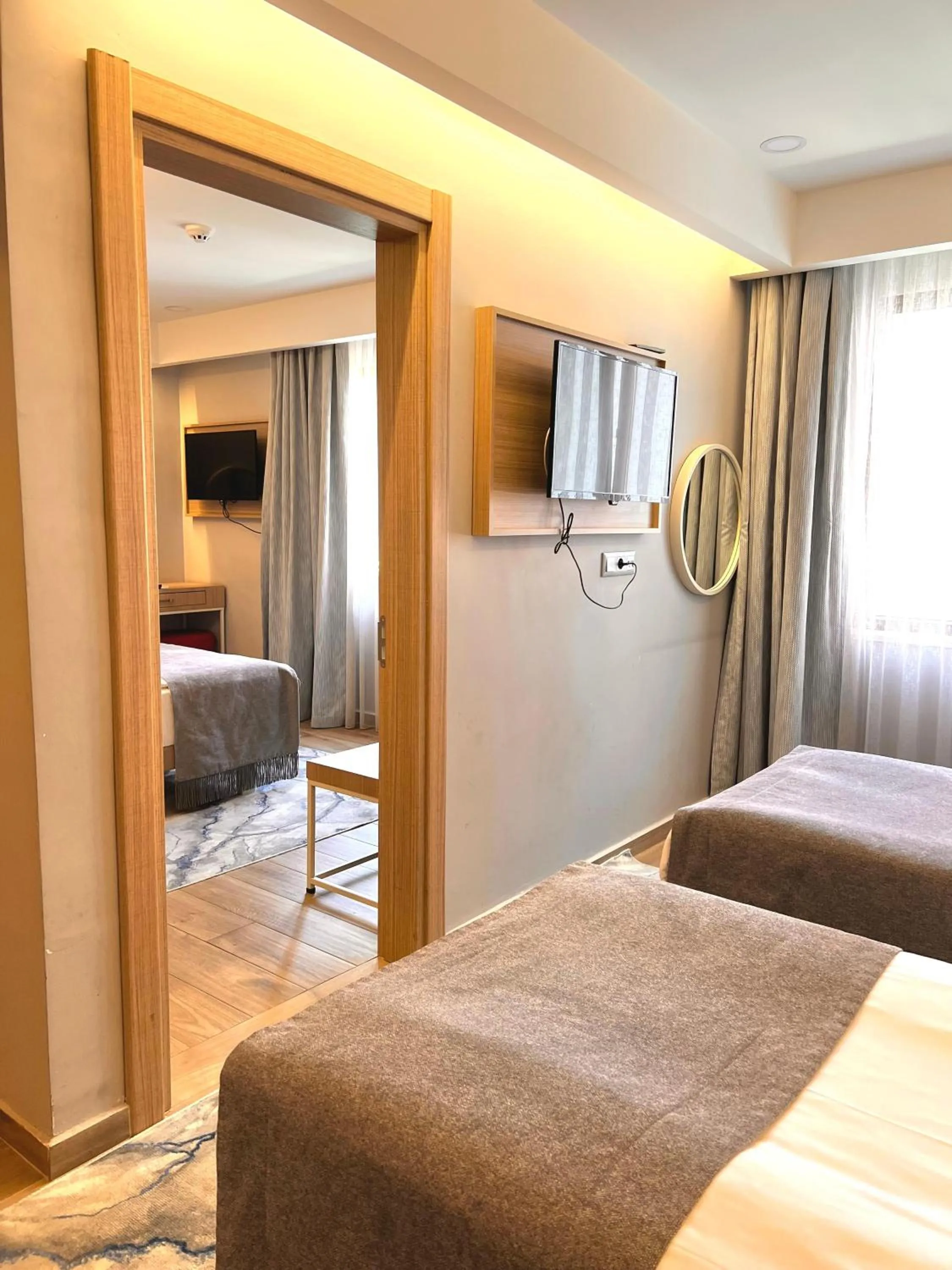 Photo of the whole room, Bed in Old Town Point Hotel & Spa Antalya