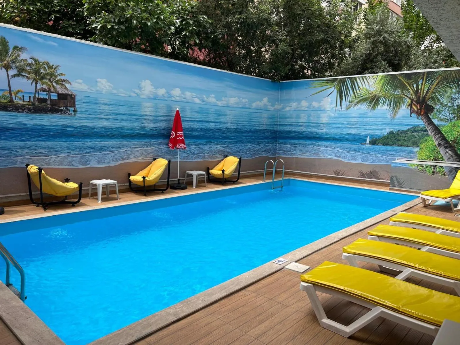 Swimming pool in Old Town Point Hotel & Spa Antalya