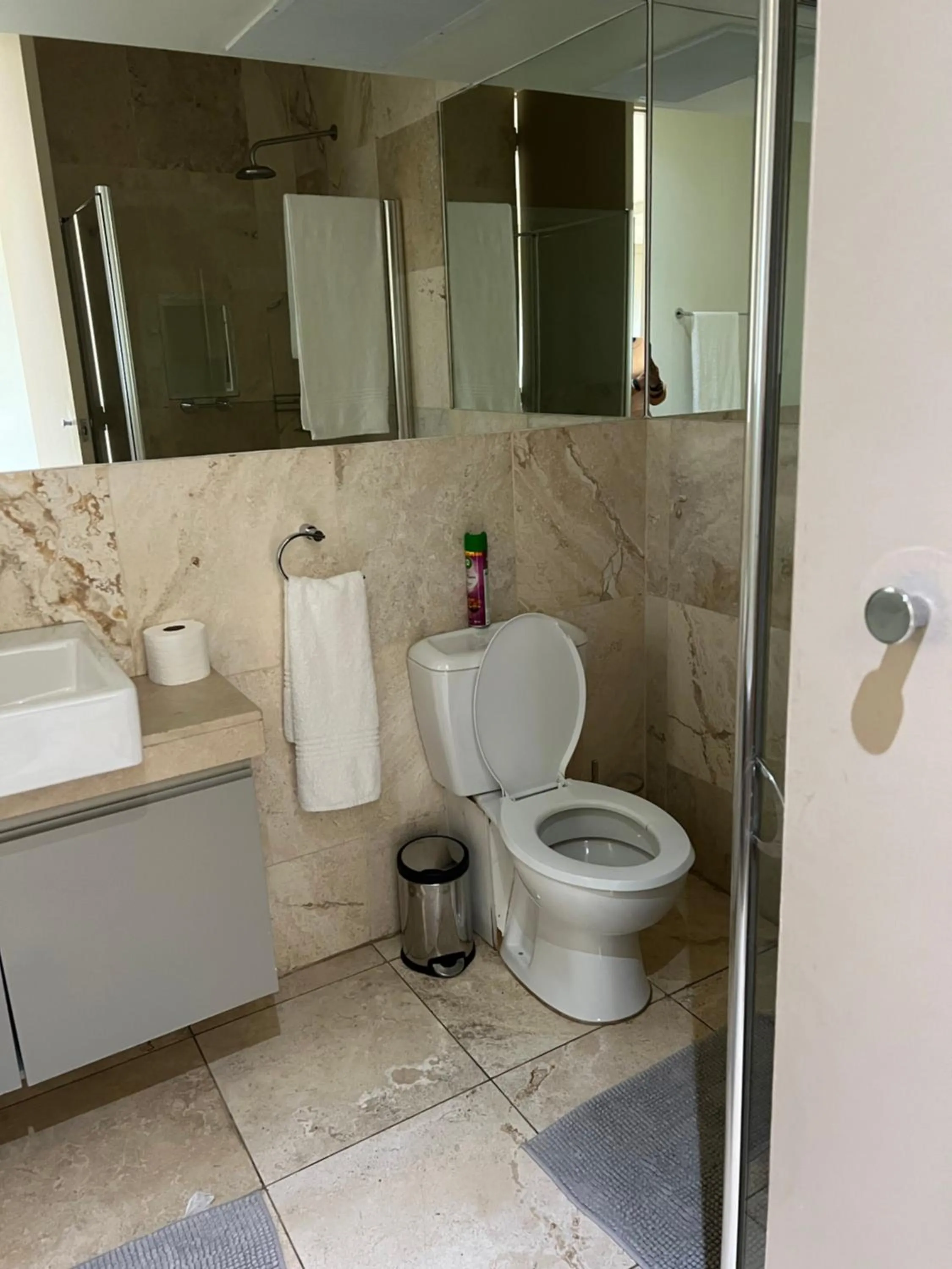 The Franklin Luxury Apartments