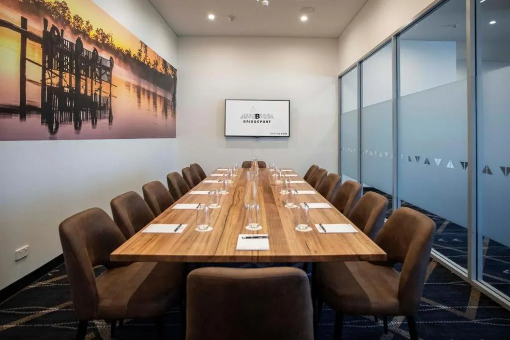 Meeting/conference room in Bridgeport Hotel