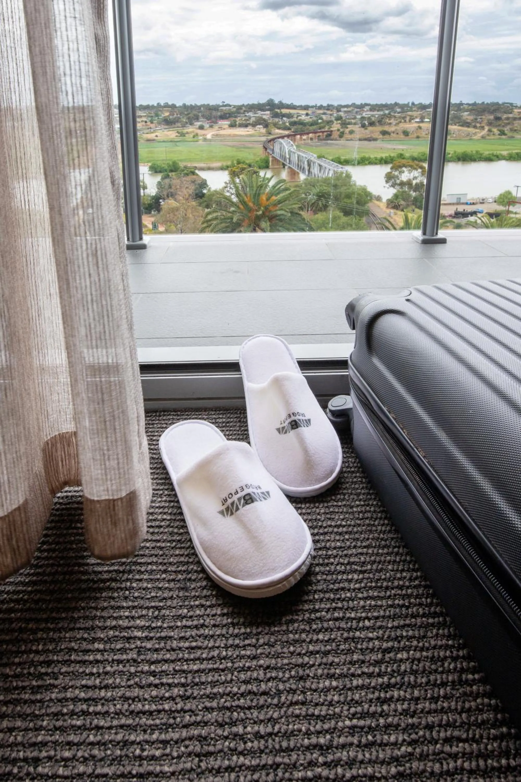 Balcony/Terrace in Bridgeport Hotel