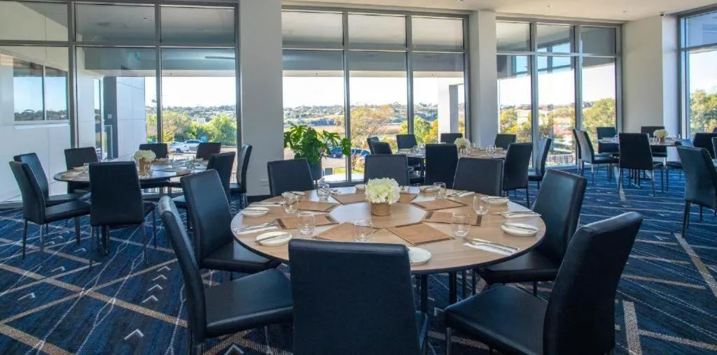 Meeting/conference room in Bridgeport Hotel