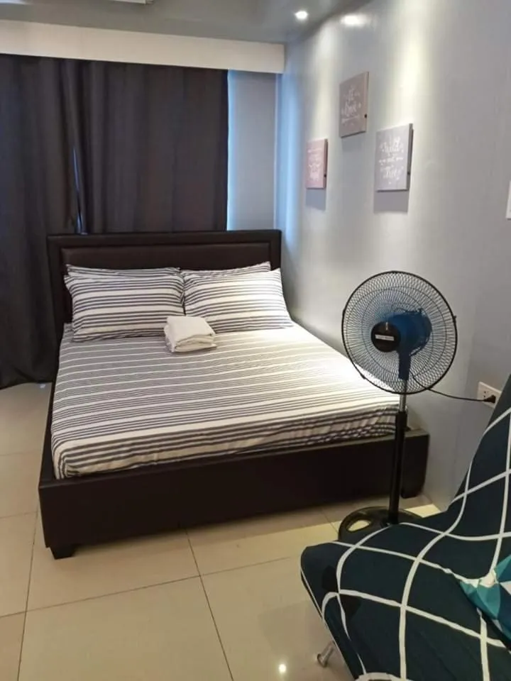 Bed in LIAM's Staycation